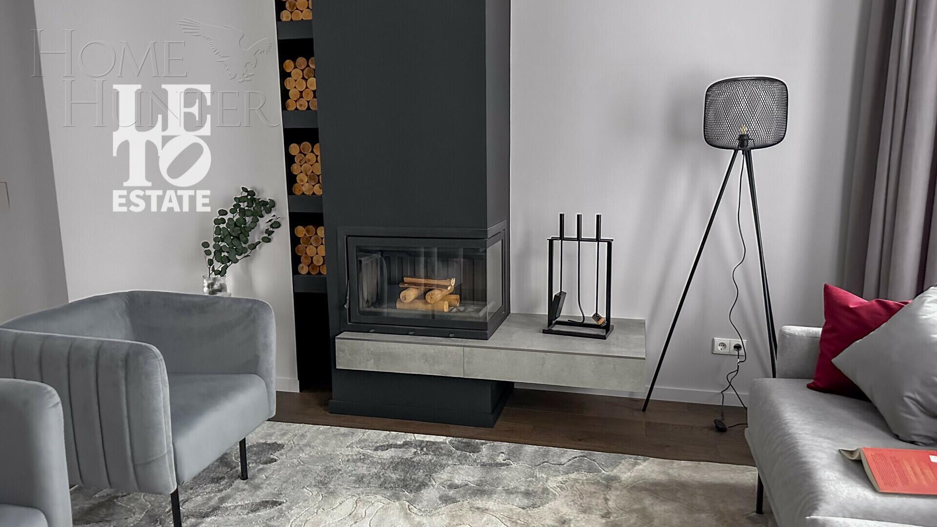 3-этажный таунхаус 320 м² с отделкой