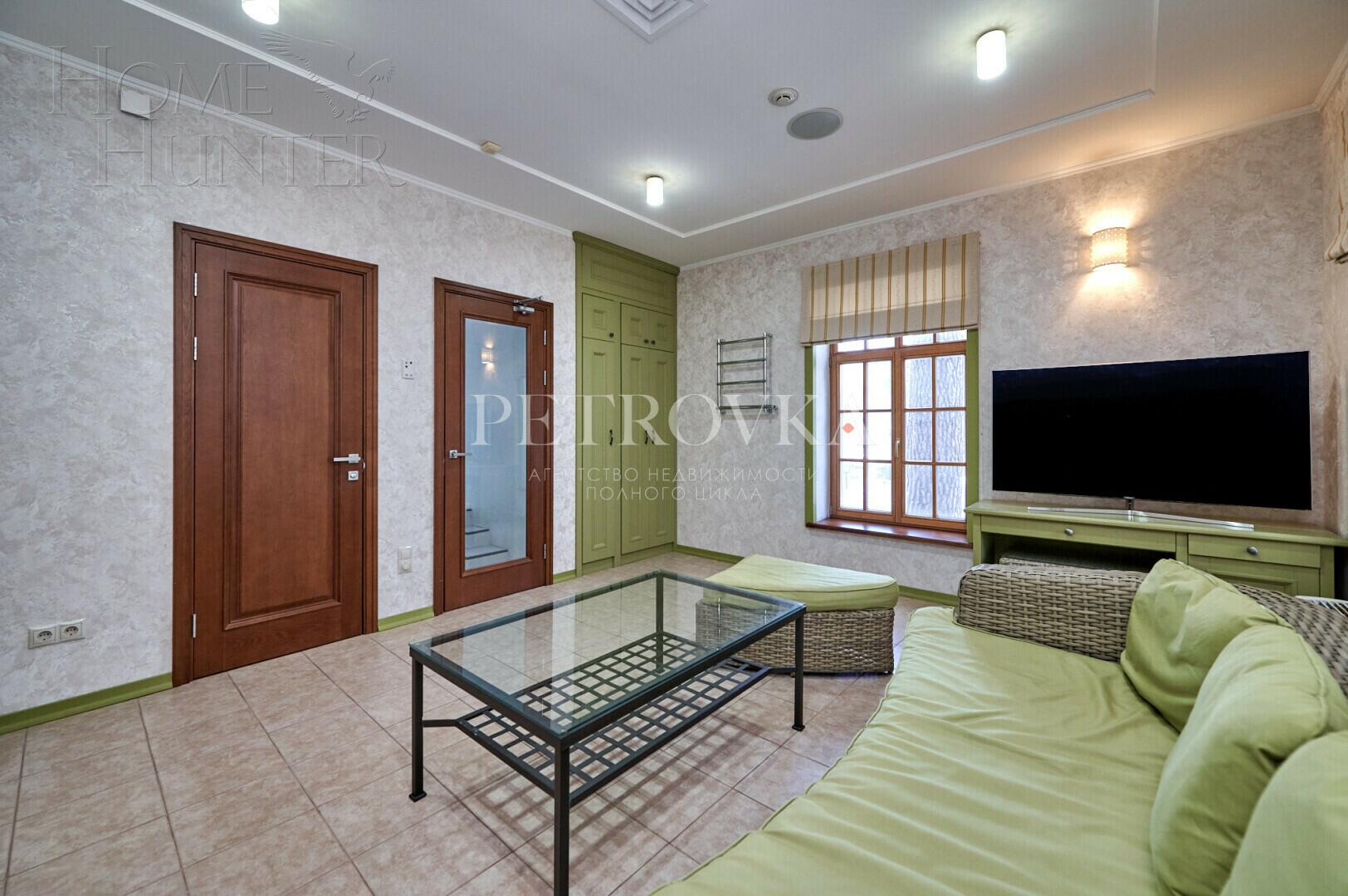 3-этажный коттедж 955 м² с отделкой