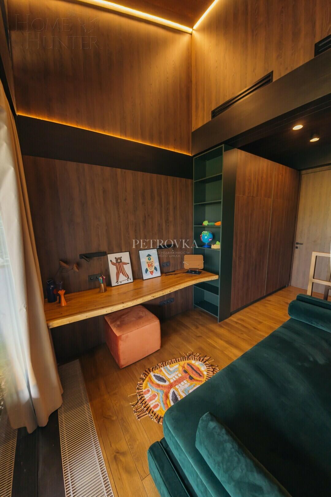 2-этажный коттедж 373.1 м² с отделкой