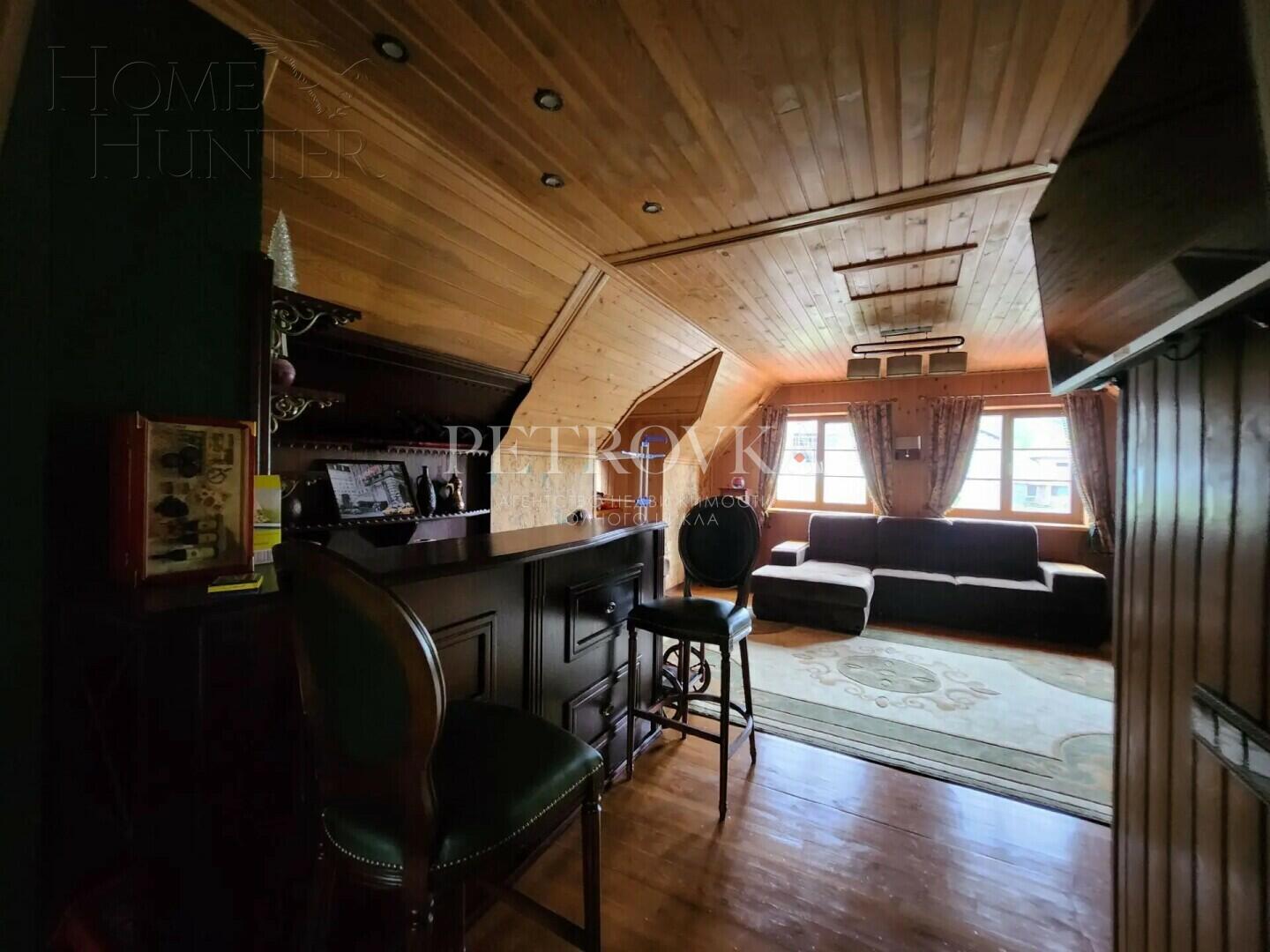 2-этажный коттедж 200 м² с отделкой