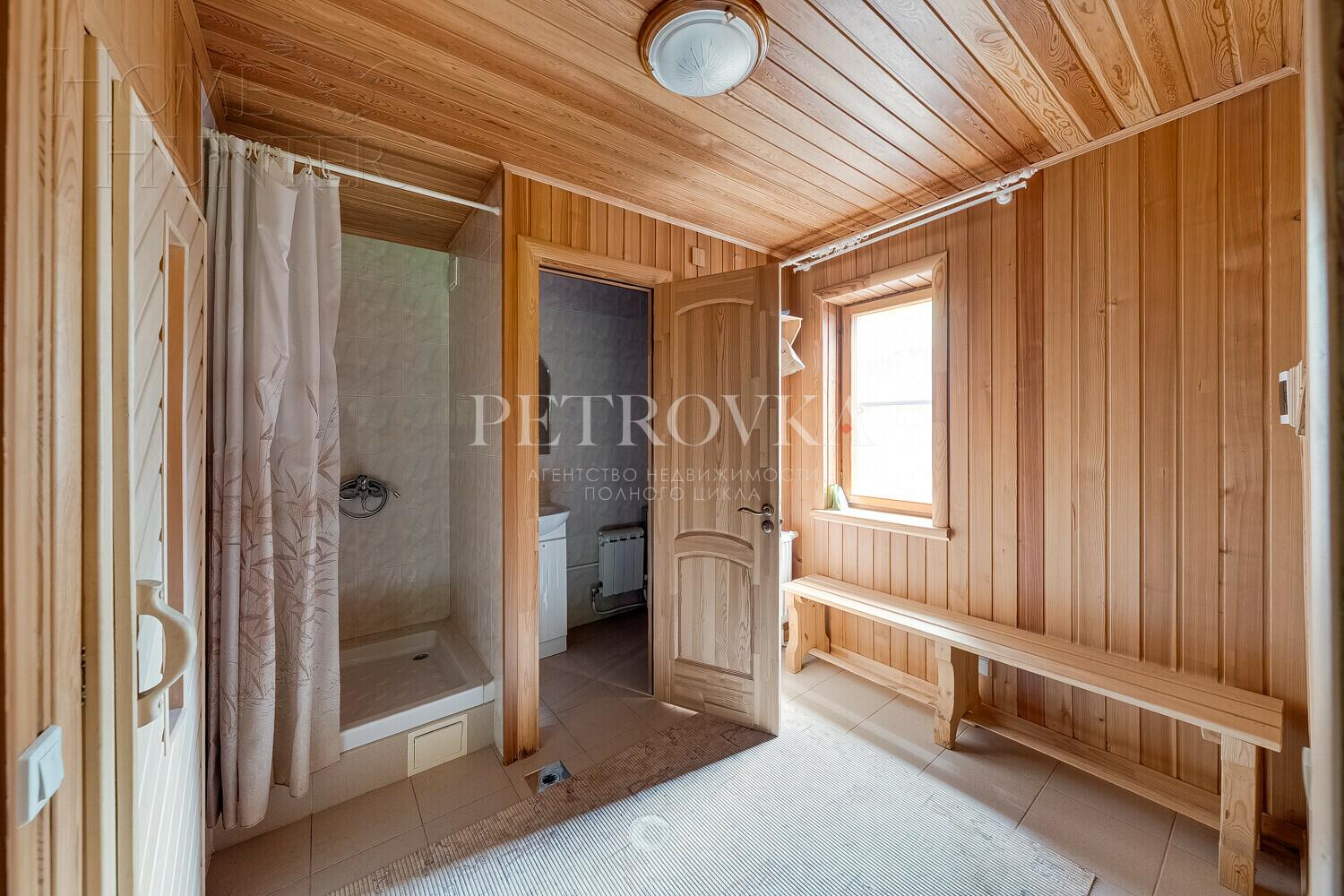 2-этажный коттедж 317 м² с отделкой