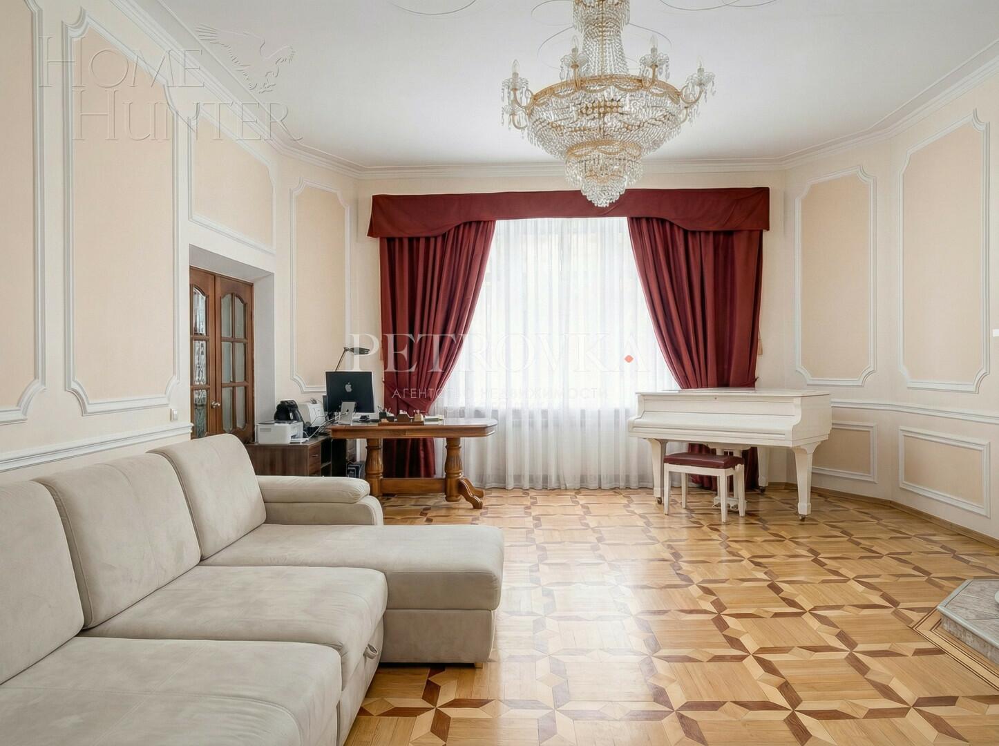 2-этажный коттедж 261 м² с отделкой