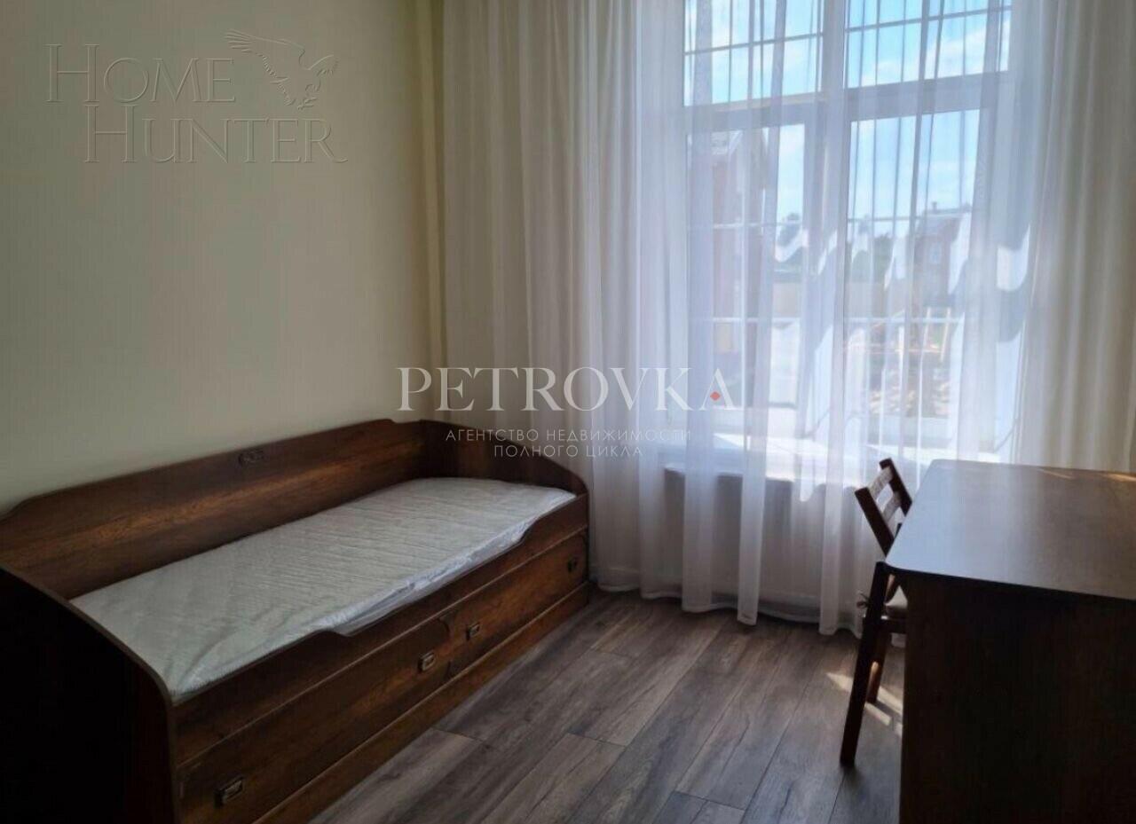 3-этажный таунхаус 120 м² с отделкой