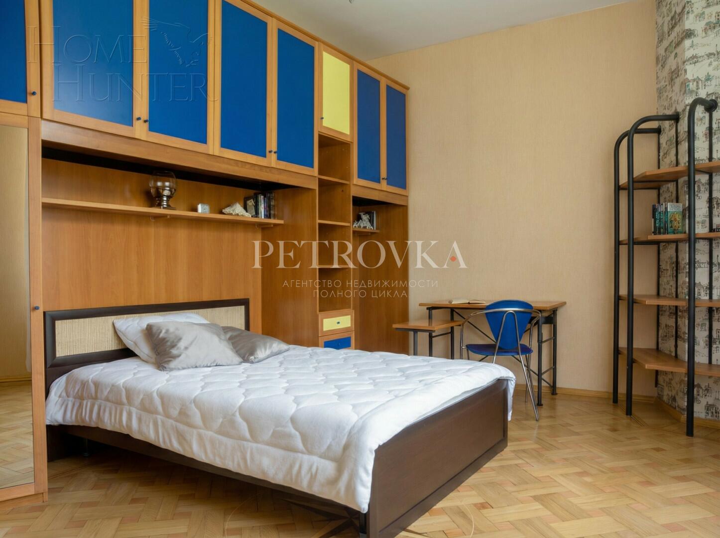 2-этажный коттедж 261 м² с отделкой