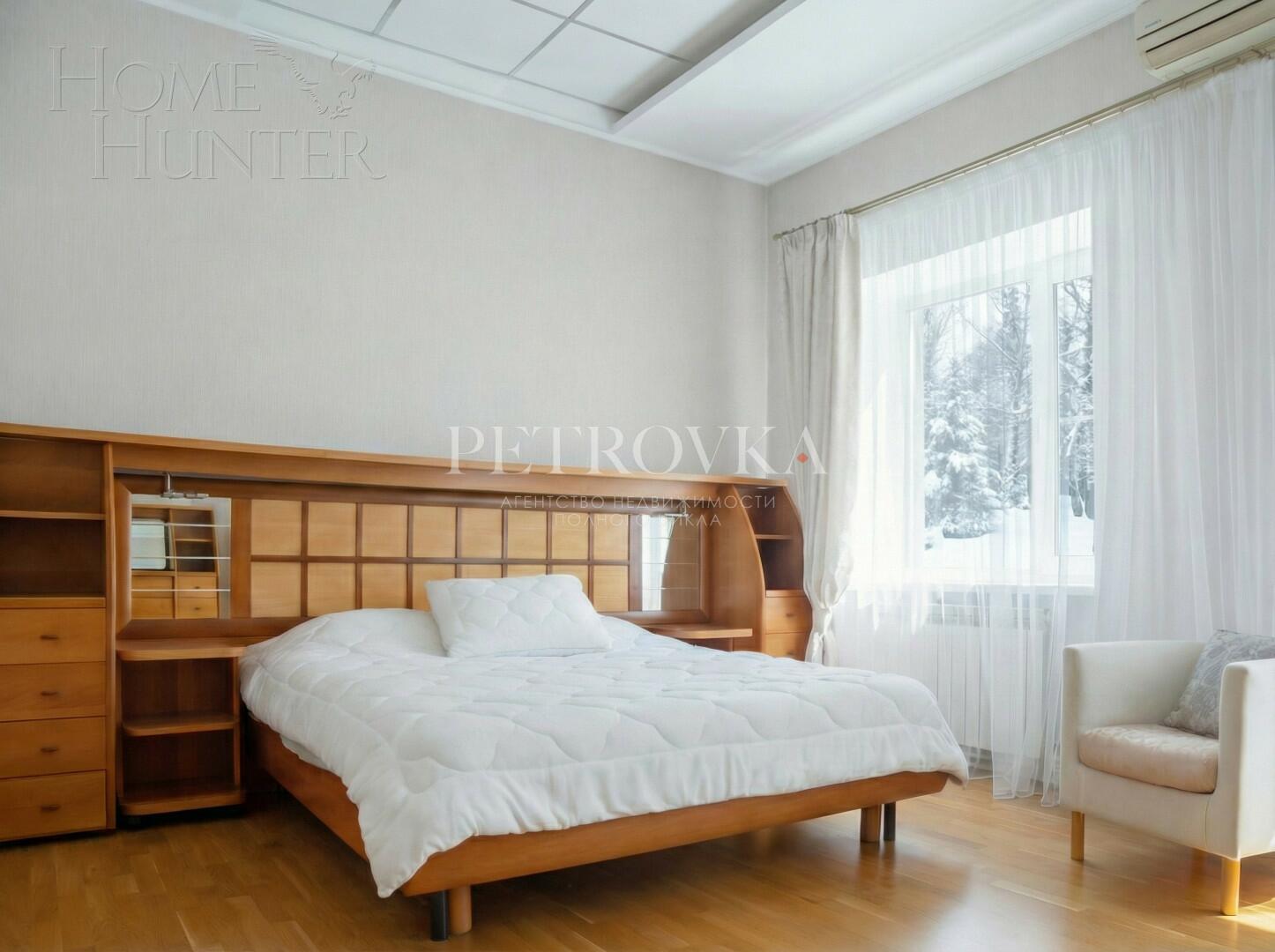 2-этажный коттедж 261 м² с отделкой