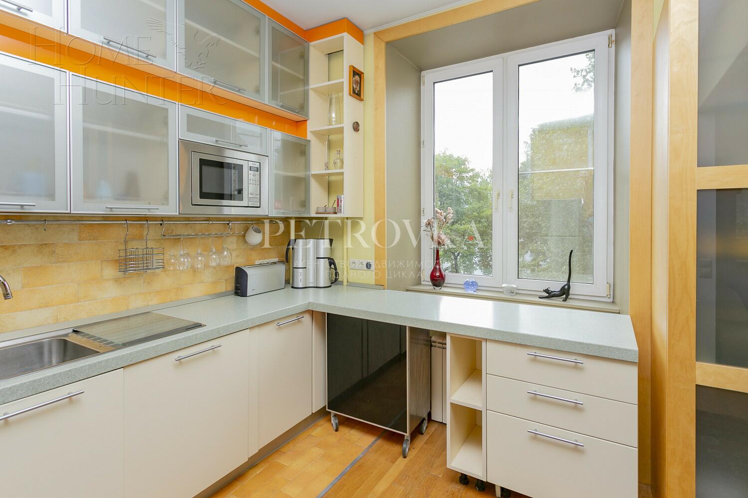3-КОМН. КВАРТИРА С ОТДЕЛКОЙ 83 М² НА 3 ЭТАЖЕ