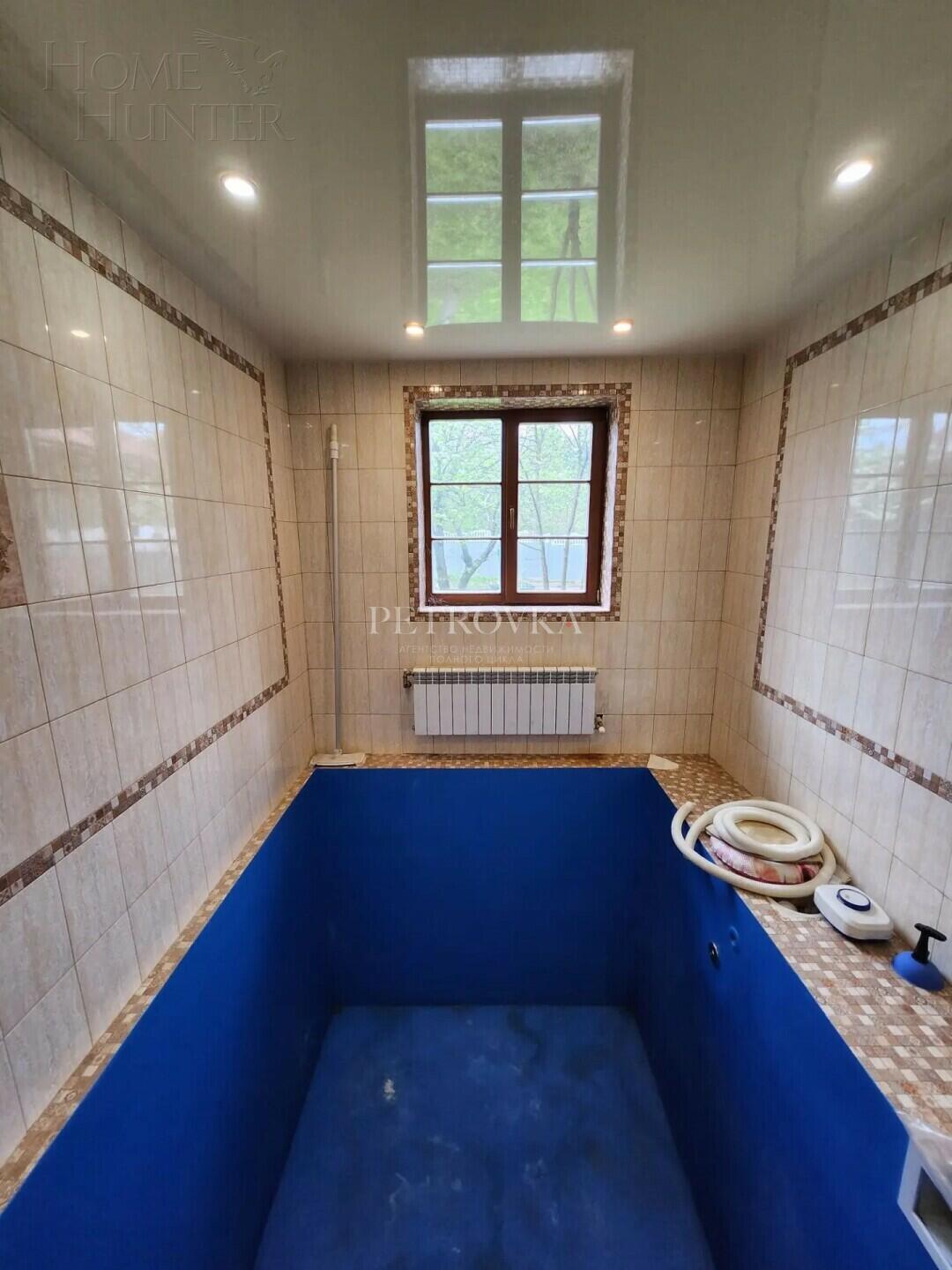 2-этажный коттедж 200 м² с отделкой