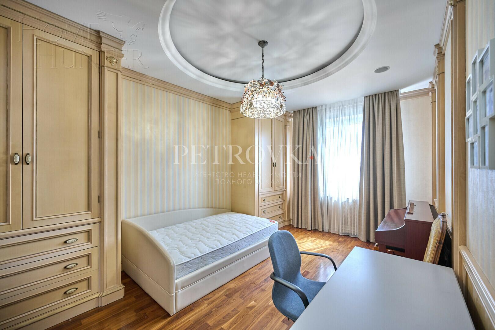 5-КОМН. КВАРТИРА С ОТДЕЛКОЙ 275 М² НА 6 ЭТАЖЕ