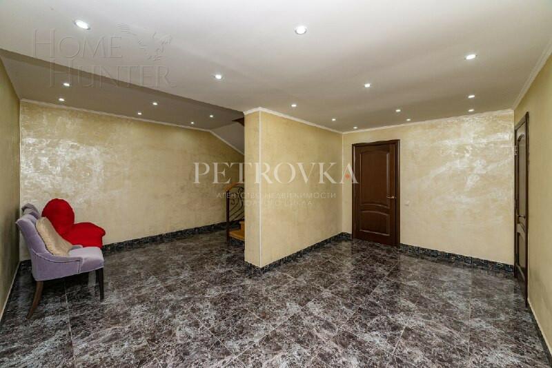 2-этажный коттедж 600 м² с отделкой