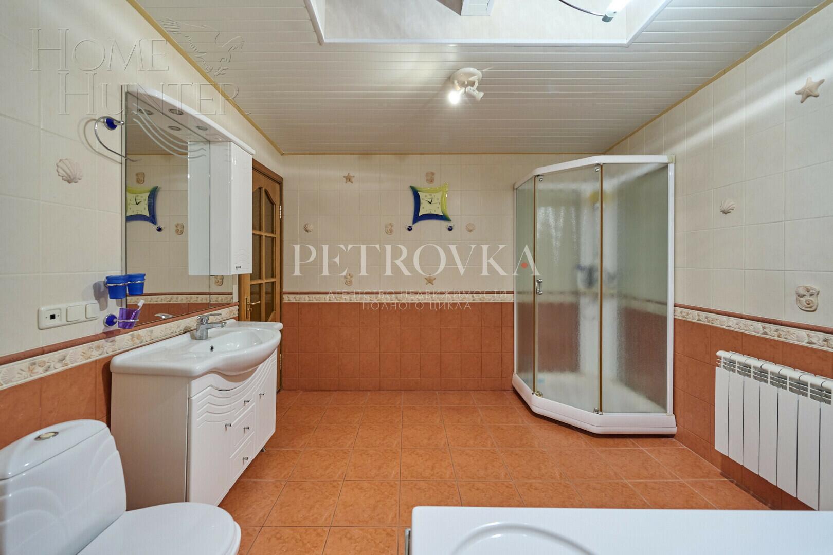 2-этажный коттедж 444.4 м² с отделкой