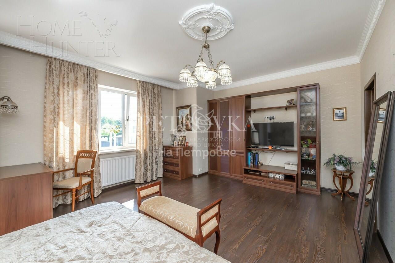 3-этажный коттедж 428 м² с отделкой
