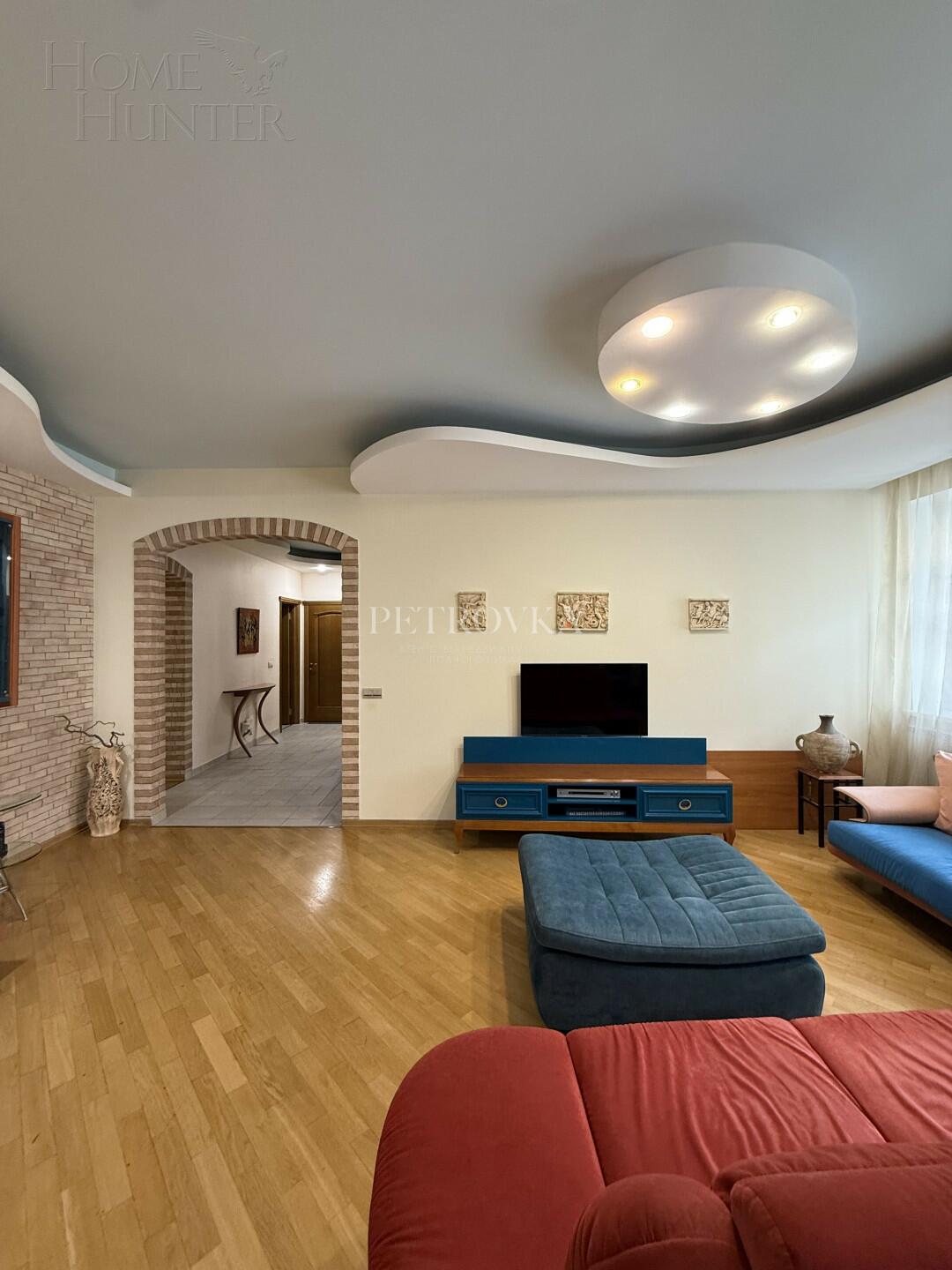 5-КОМН. КВАРТИРА С ОТДЕЛКОЙ 187 М² НА 3 ЭТАЖЕ