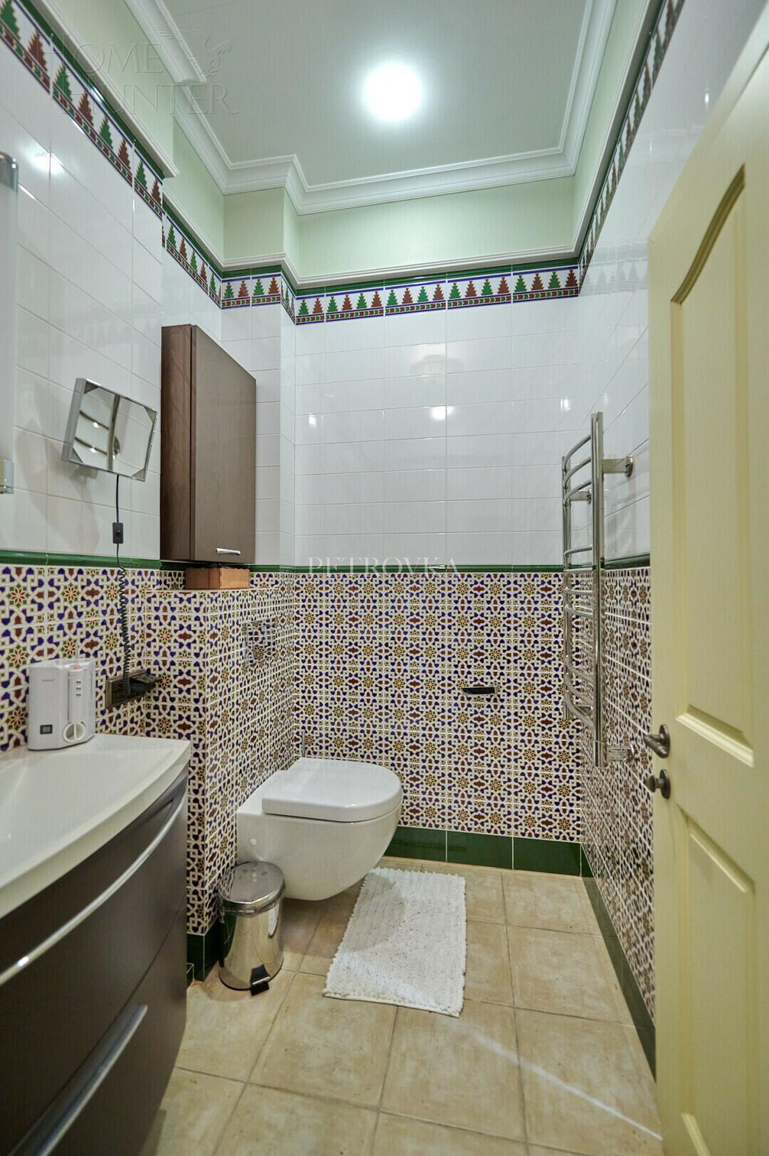 2-этажный коттедж 375 м² с отделкой