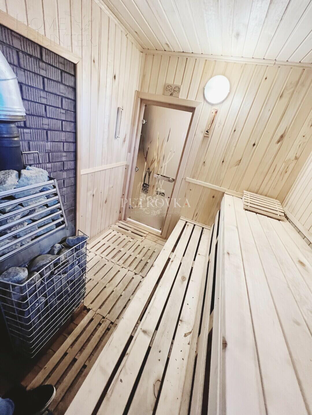 2-этажный коттедж 370 м² с отделкой
