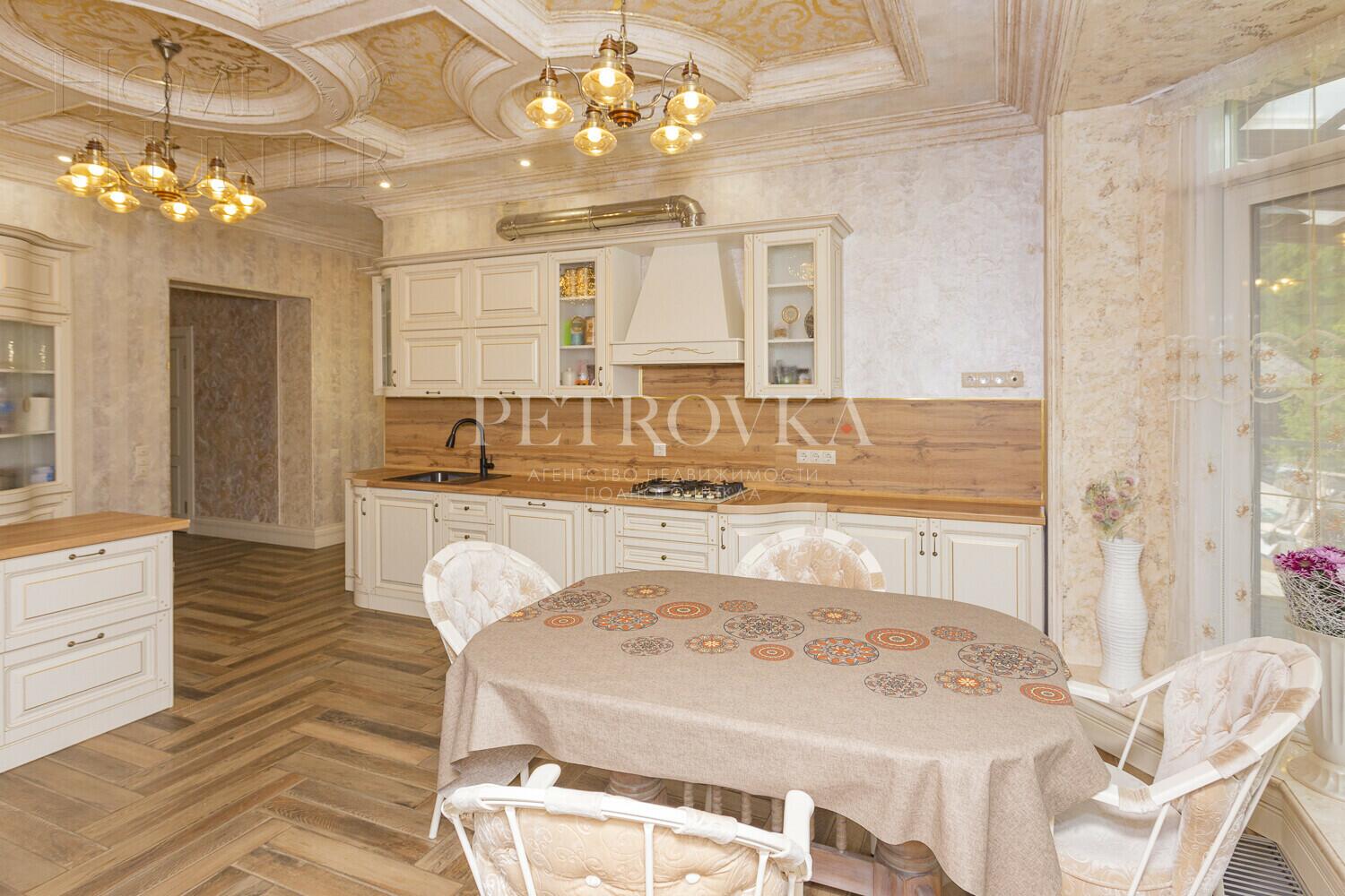 2-этажный коттедж 488.7 м² с отделкой