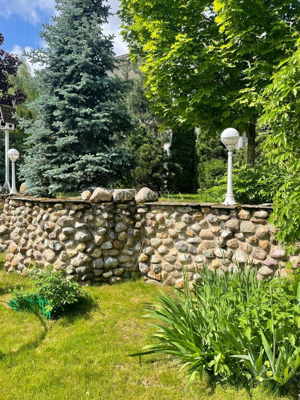 2-этажный коттедж 330 м² с отделкой