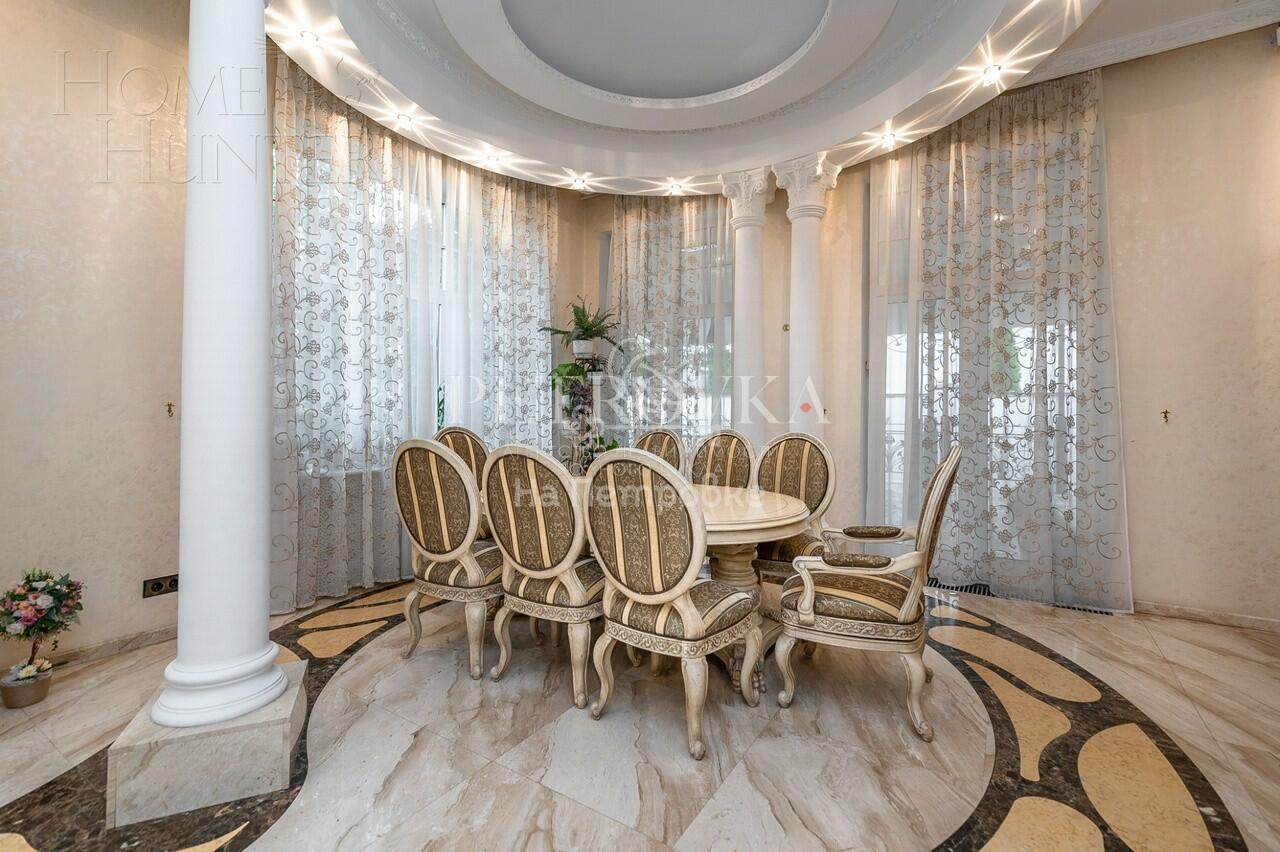 2-этажный коттедж 630 м² с отделкой