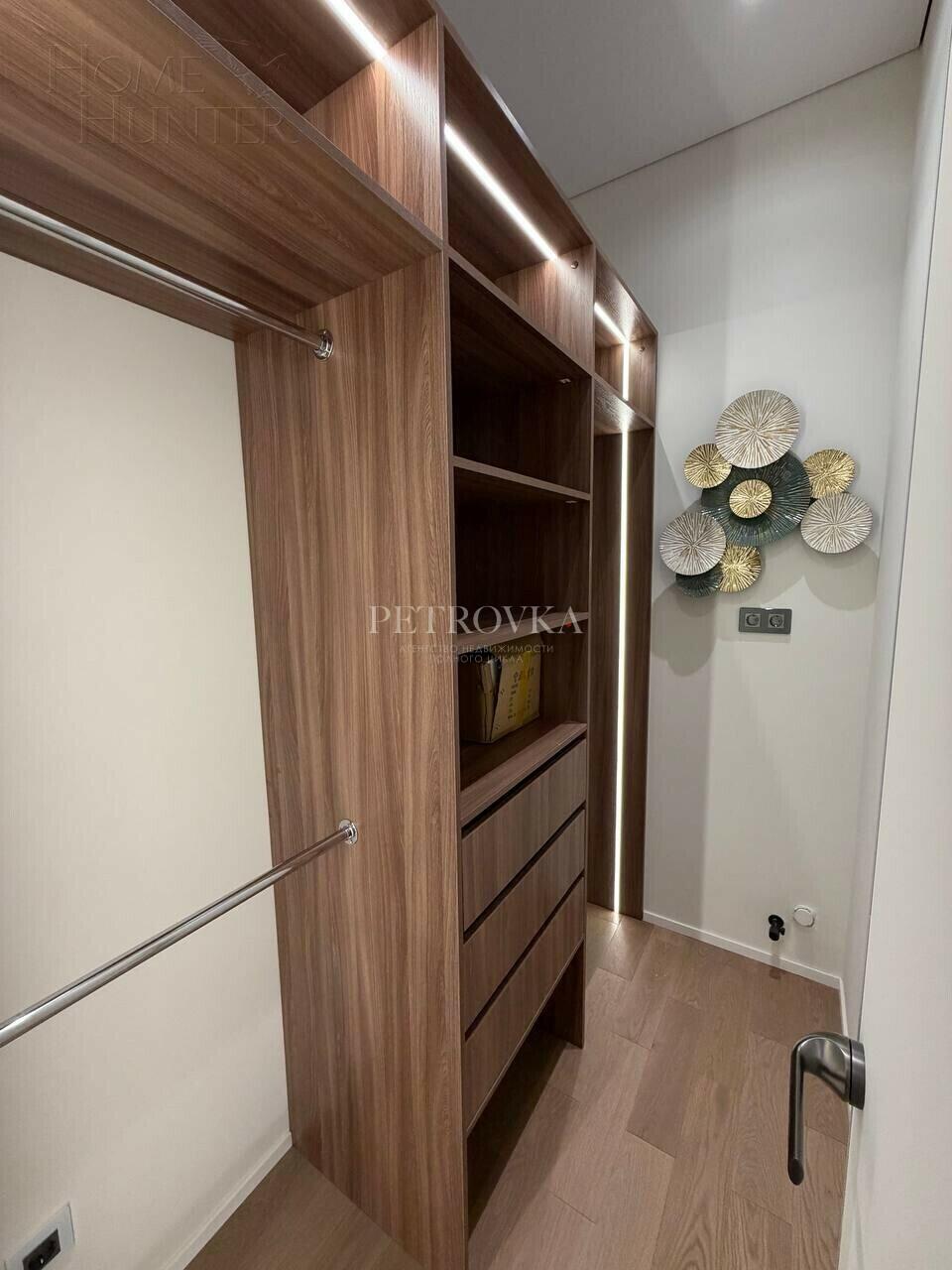 4-КОМН. КВАРТИРА С ОТДЕЛКОЙ 97.5 М² НА 17 ЭТАЖЕ