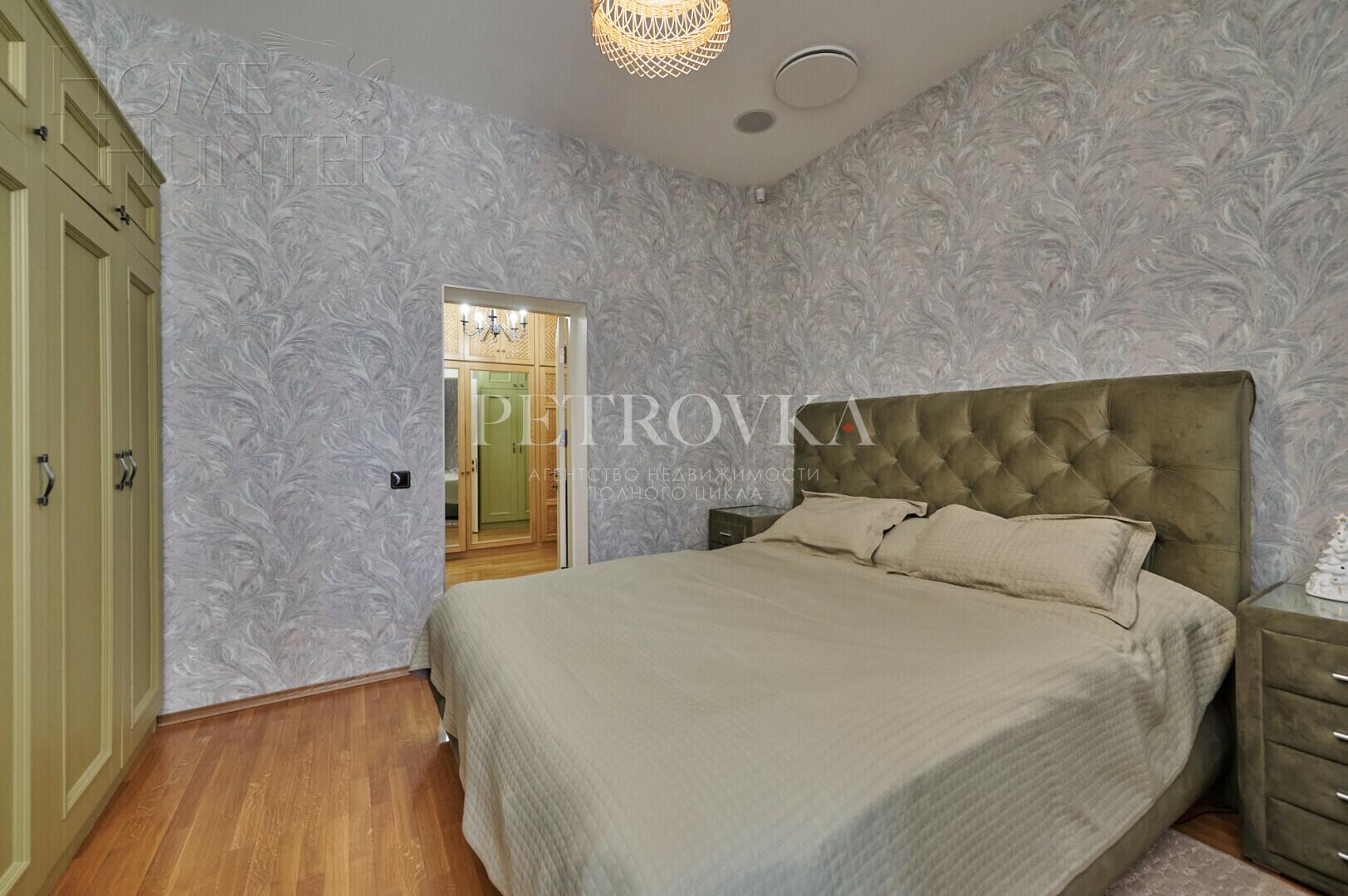 2-этажный коттедж 375 м² с отделкой