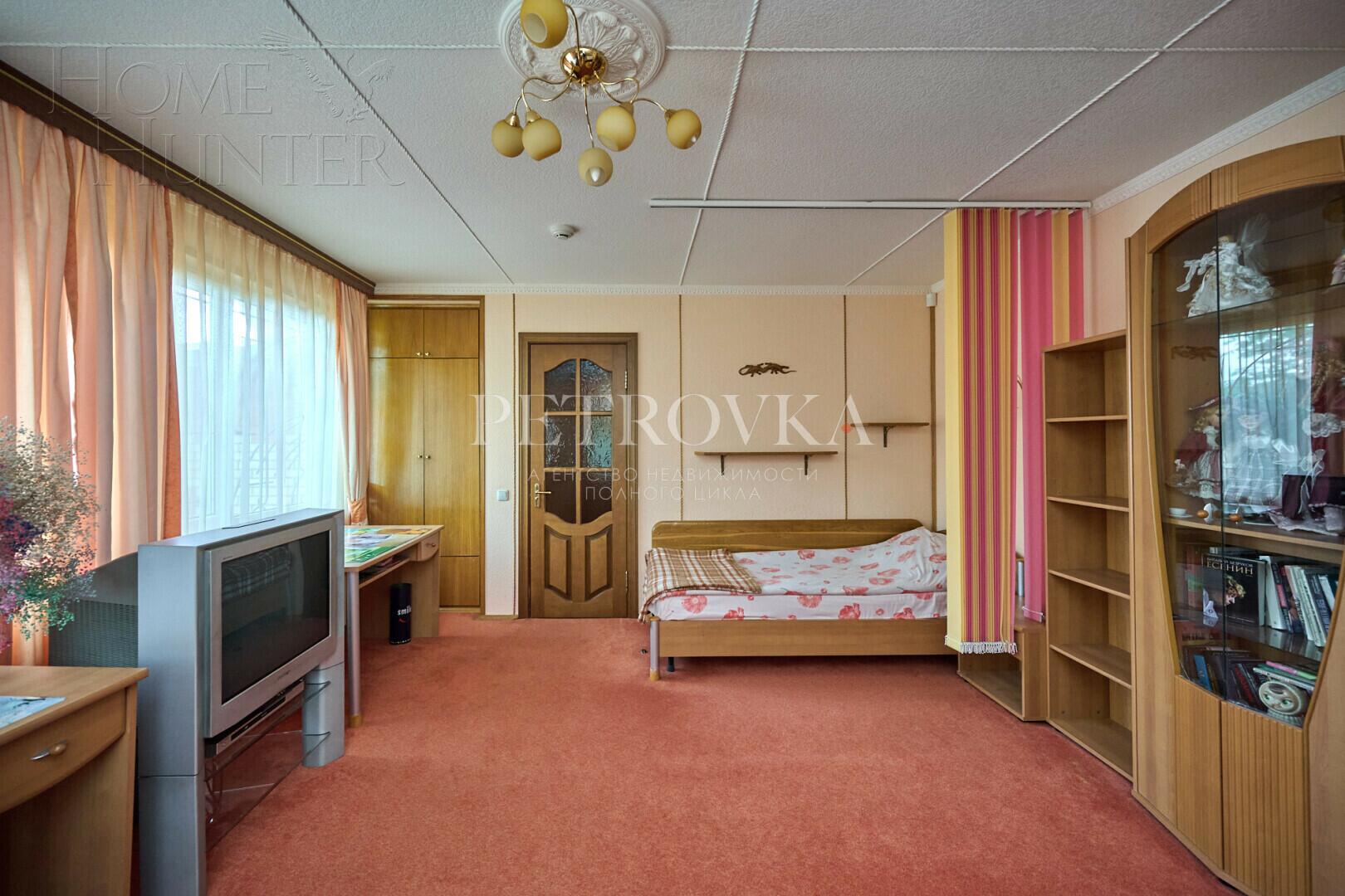2-этажный коттедж 444.4 м² с отделкой