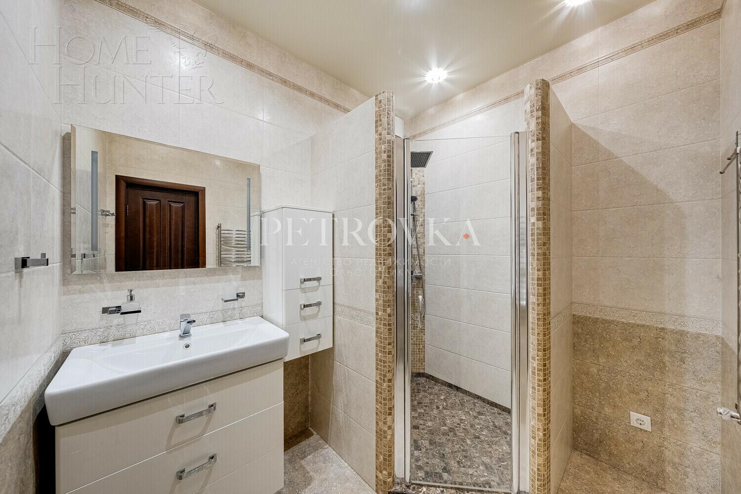 2-этажный коттедж 317 м² с отделкой