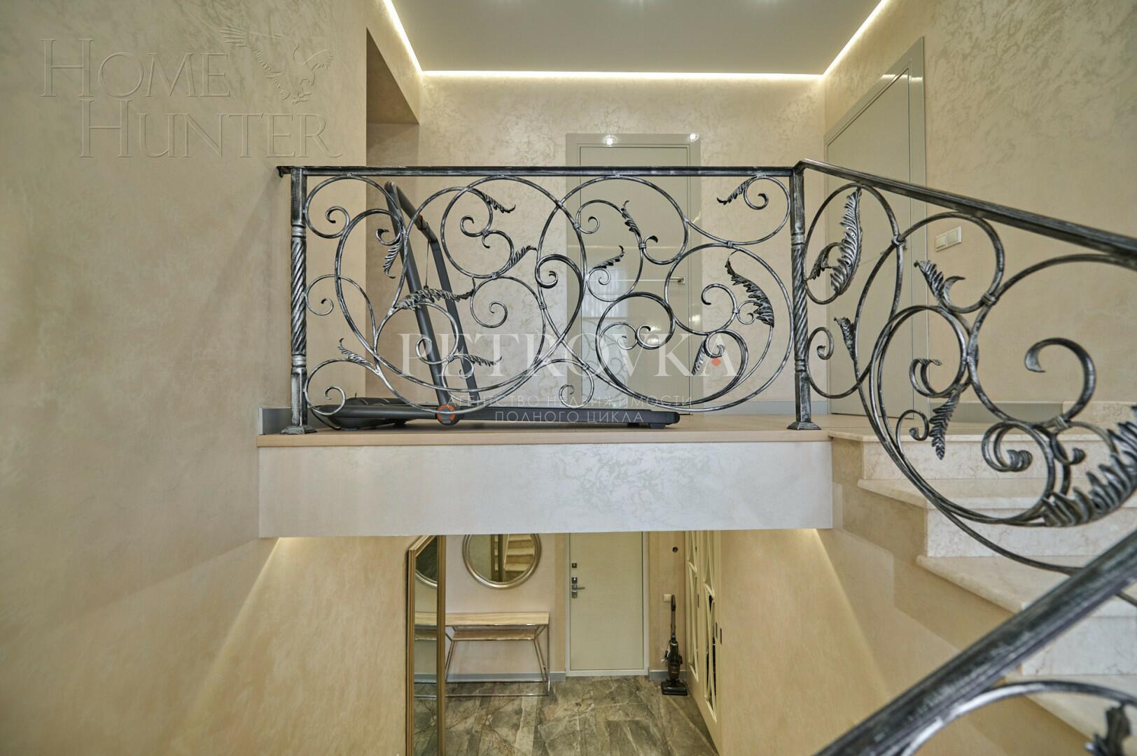 2-этажный коттедж 240 м² с отделкой