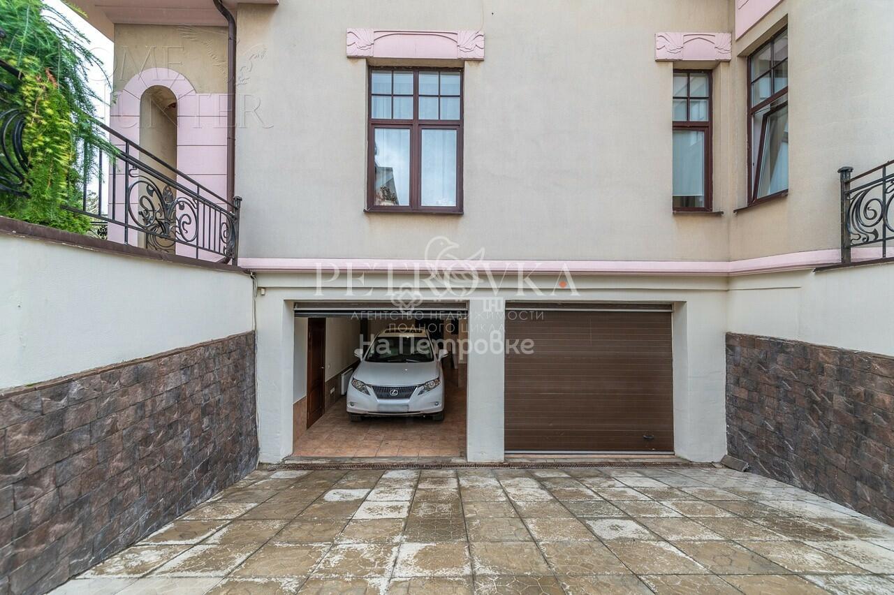 2-этажный коттедж 630 м² с отделкой