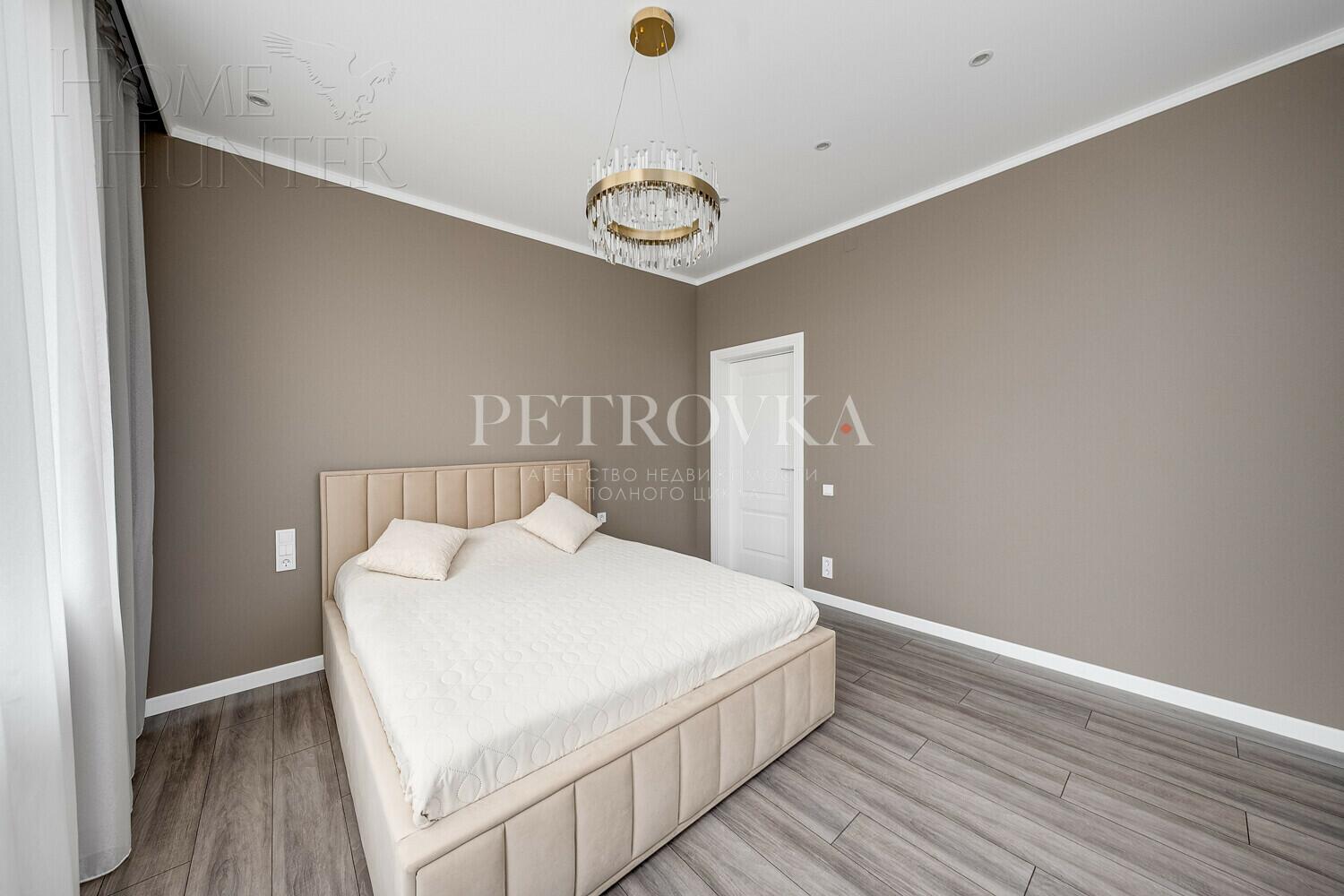 2-этажный коттедж 193.9 м² с отделкой
