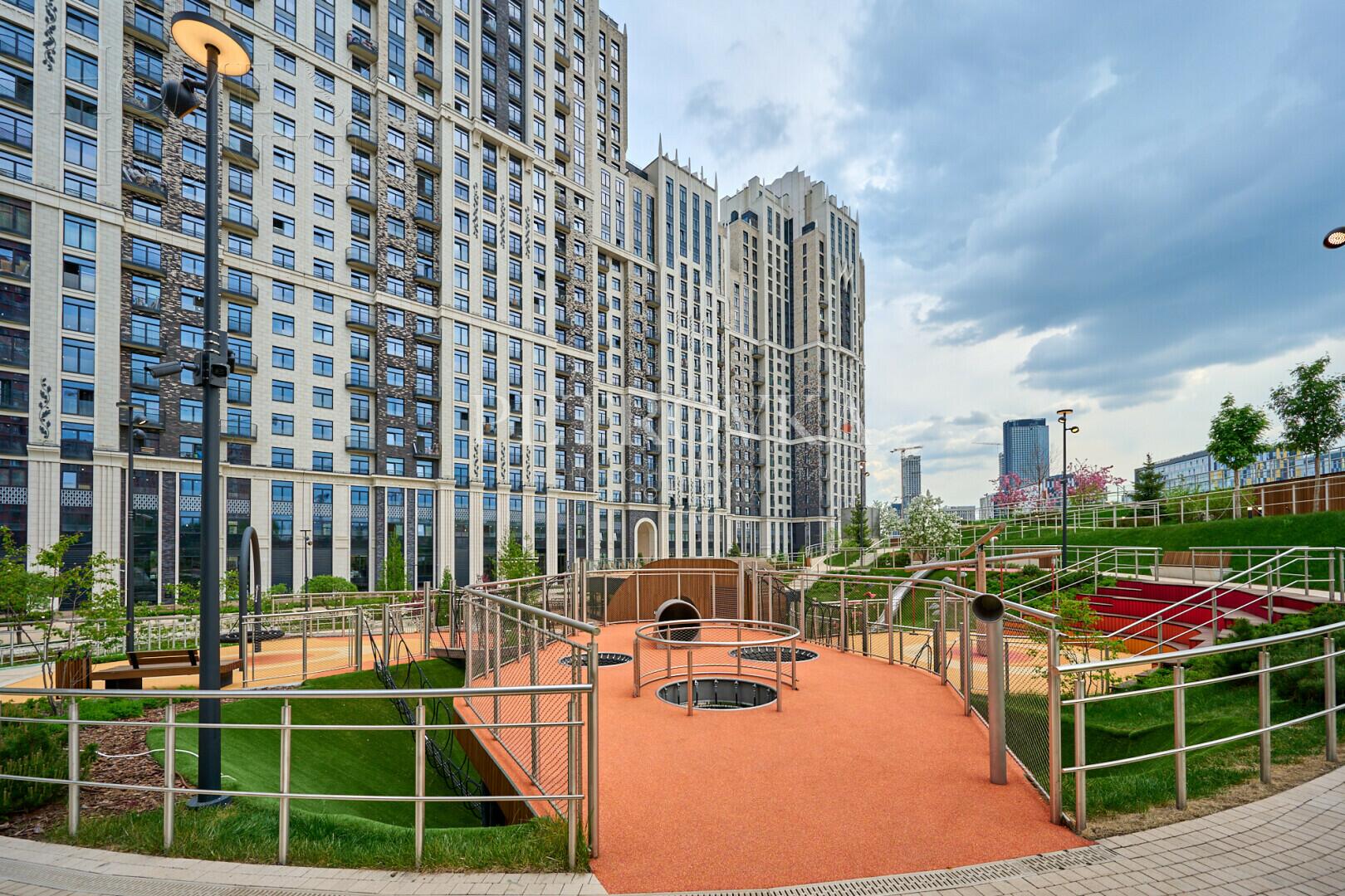 2-КОМН. КВАРТИРА С ОТДЕЛКОЙ 67.5 М² НА 10 ЭТАЖЕ