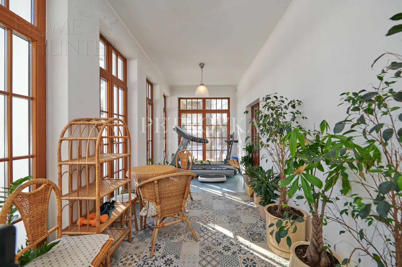 2-этажный коттедж 375 м² с отделкой