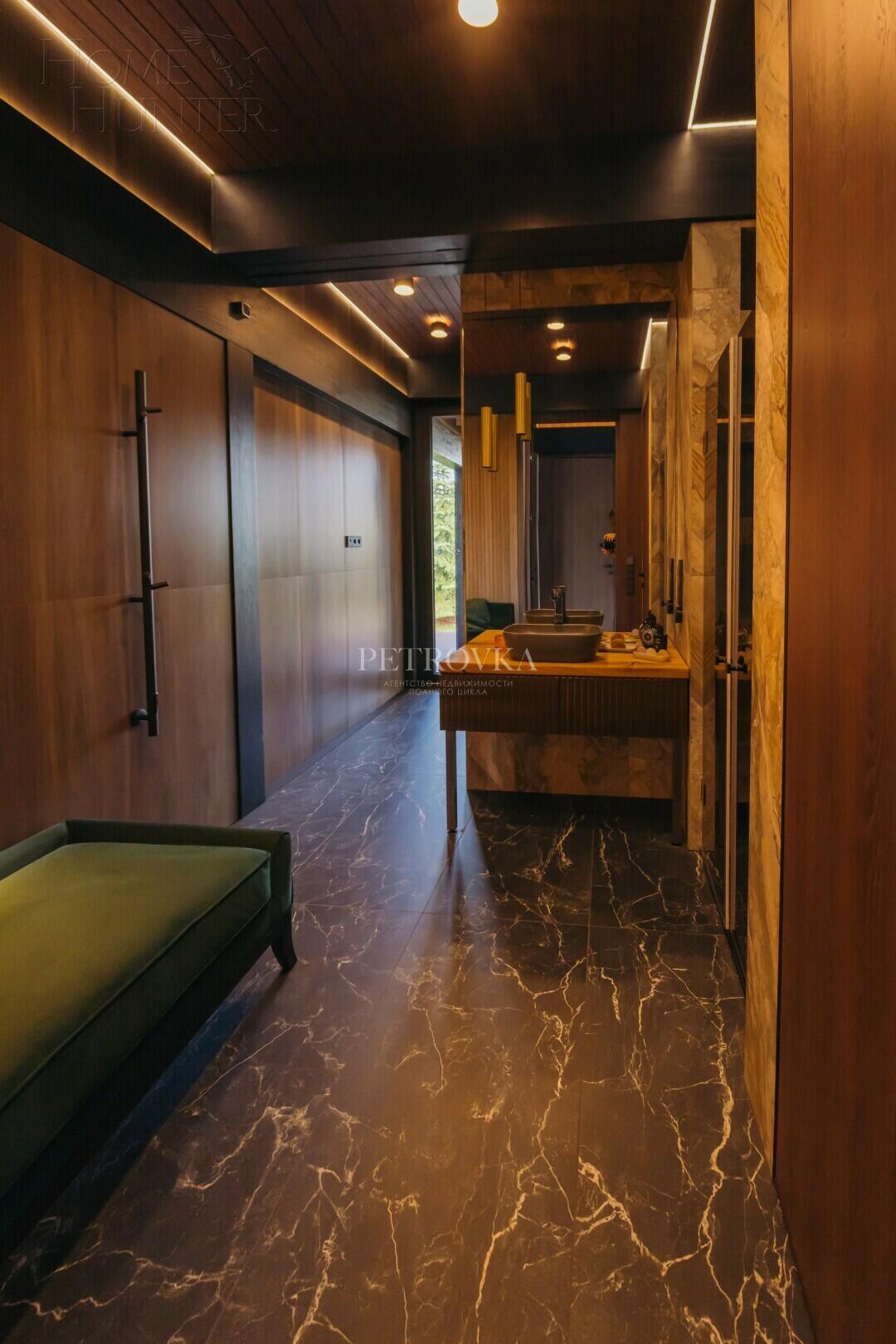 2-этажный коттедж 373.1 м² с отделкой