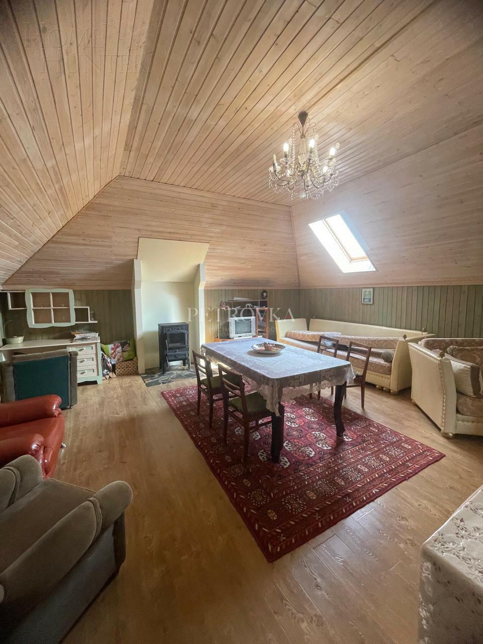 2-этажный коттедж 330 м² с отделкой