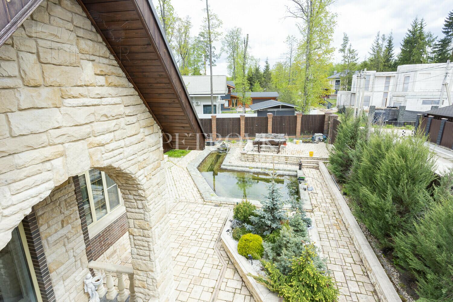 2-этажный коттедж 488.7 м² с отделкой