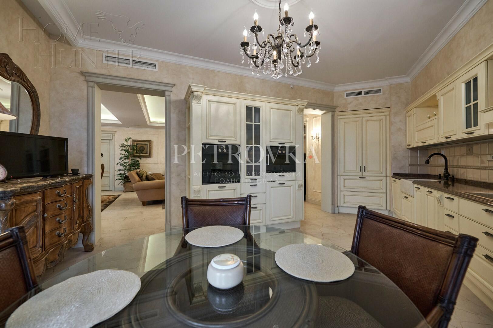 5-КОМН. КВАРТИРА С ОТДЕЛКОЙ 259.7 М² НА 10 ЭТАЖЕ