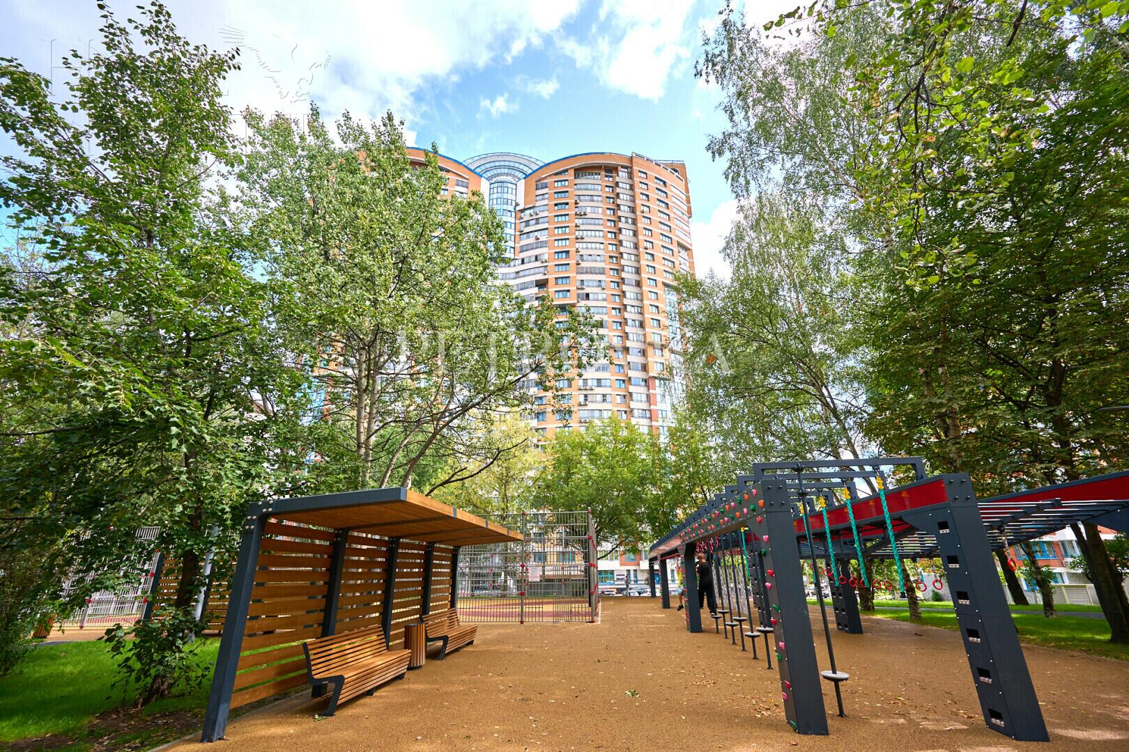 4-КОМН. КВАРТИРА С ОТДЕЛКОЙ 148.3 М² НА 24 ЭТАЖЕ