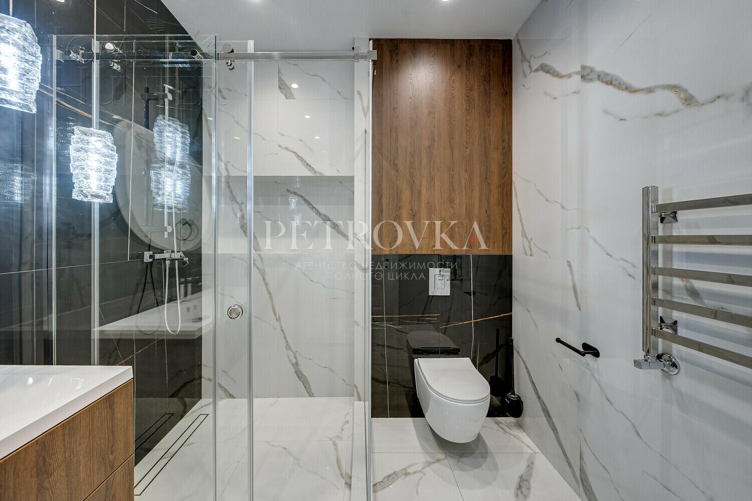 2-этажный коттедж 193.9 м² с отделкой