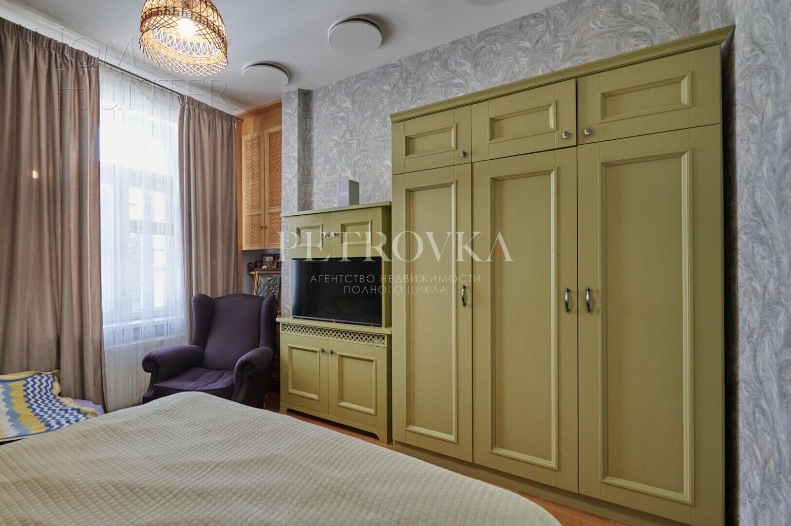 2-этажный коттедж 375 м² с отделкой