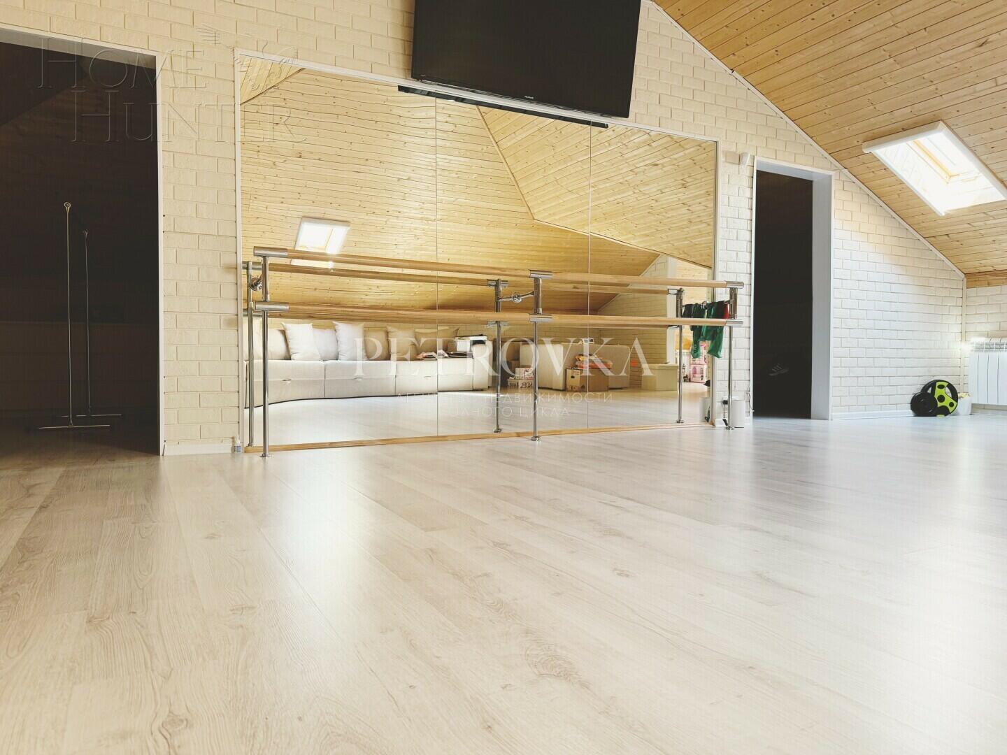 2-этажный коттедж 370 м² с отделкой