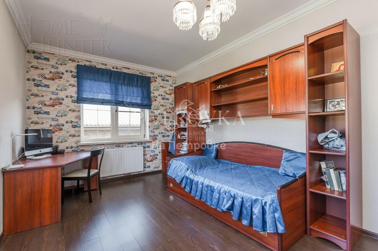 3-этажный коттедж 428 м² с отделкой