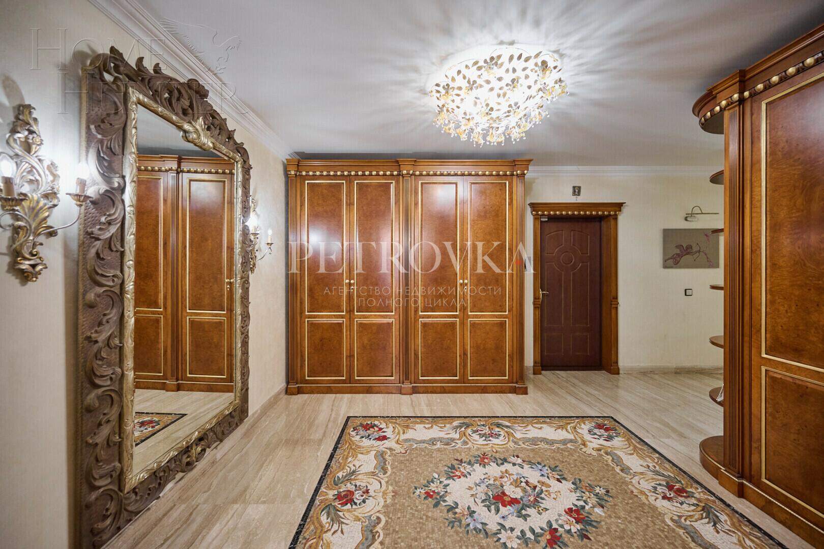 5-КОМН. КВАРТИРА С ОТДЕЛКОЙ 275 М² НА 6 ЭТАЖЕ