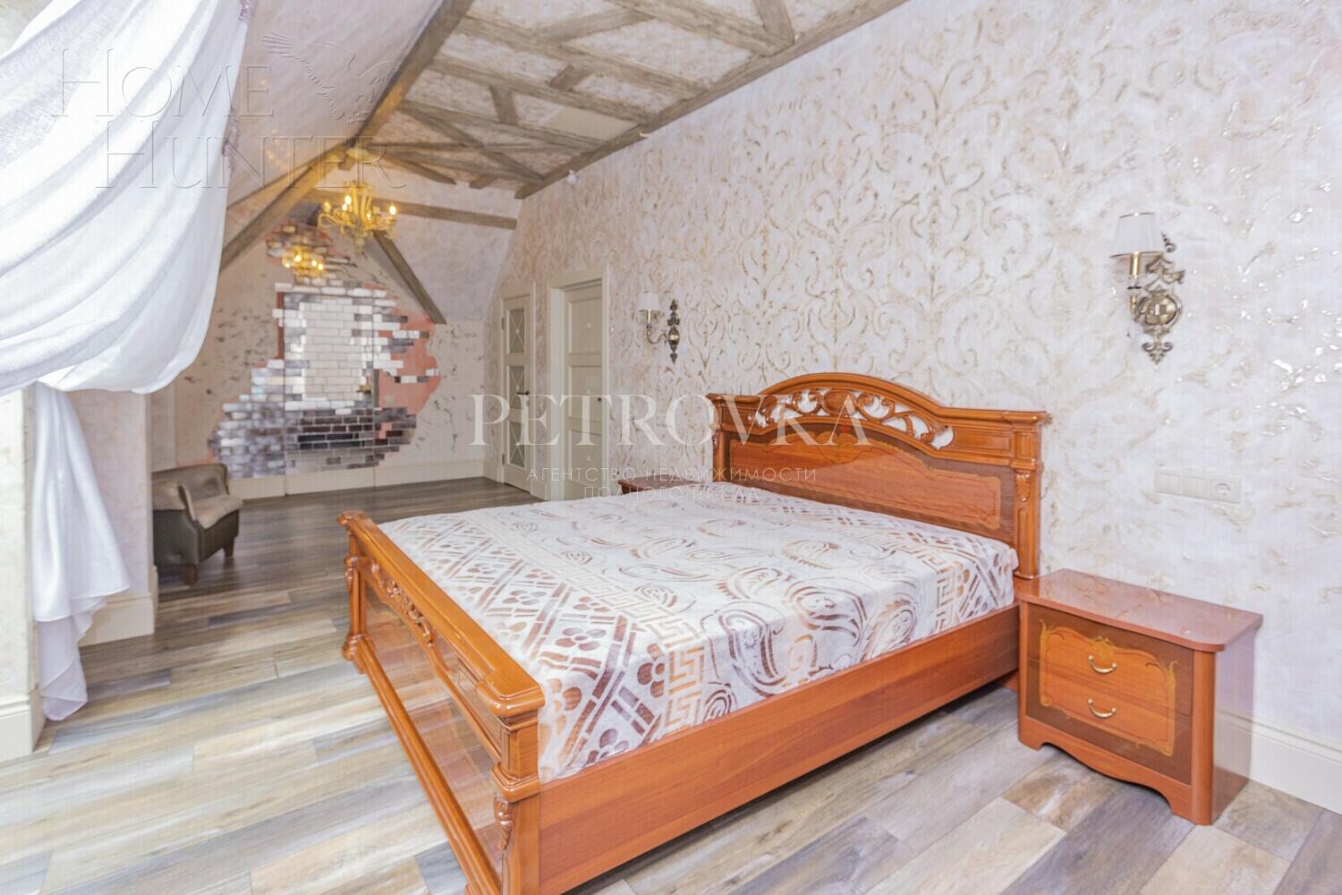 2-этажный коттедж 488.7 м² с отделкой