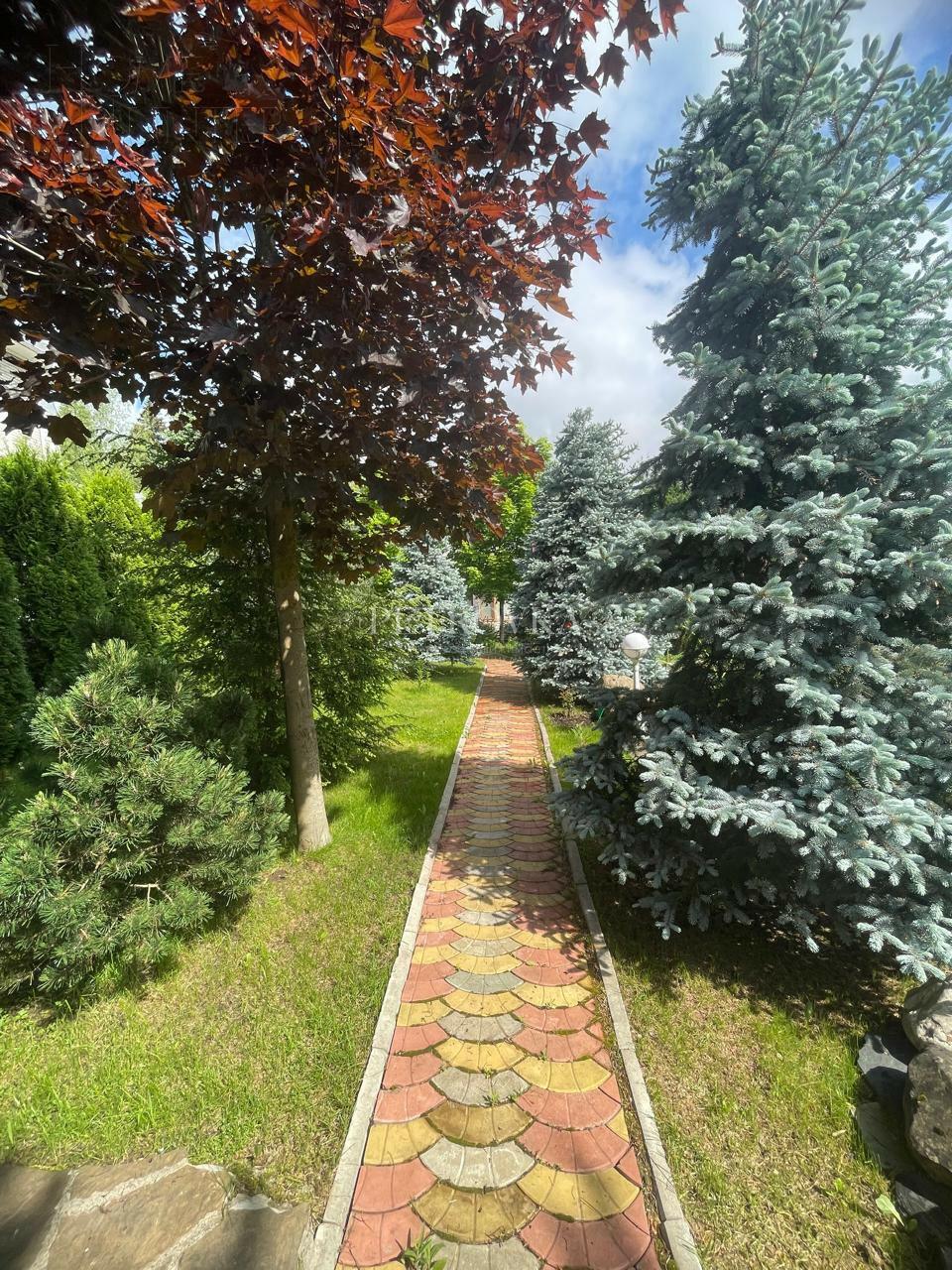 2-этажный коттедж 330 м² с отделкой