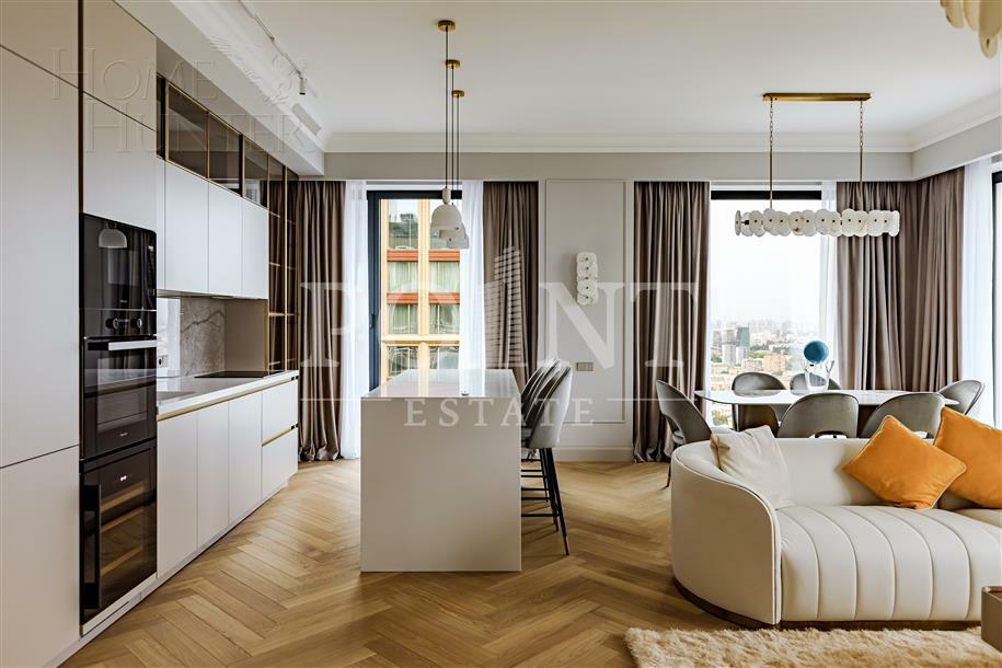 4-КОМН. КВАРТИРА С ОТДЕЛКОЙ 135 М² НА 35 ЭТАЖЕ