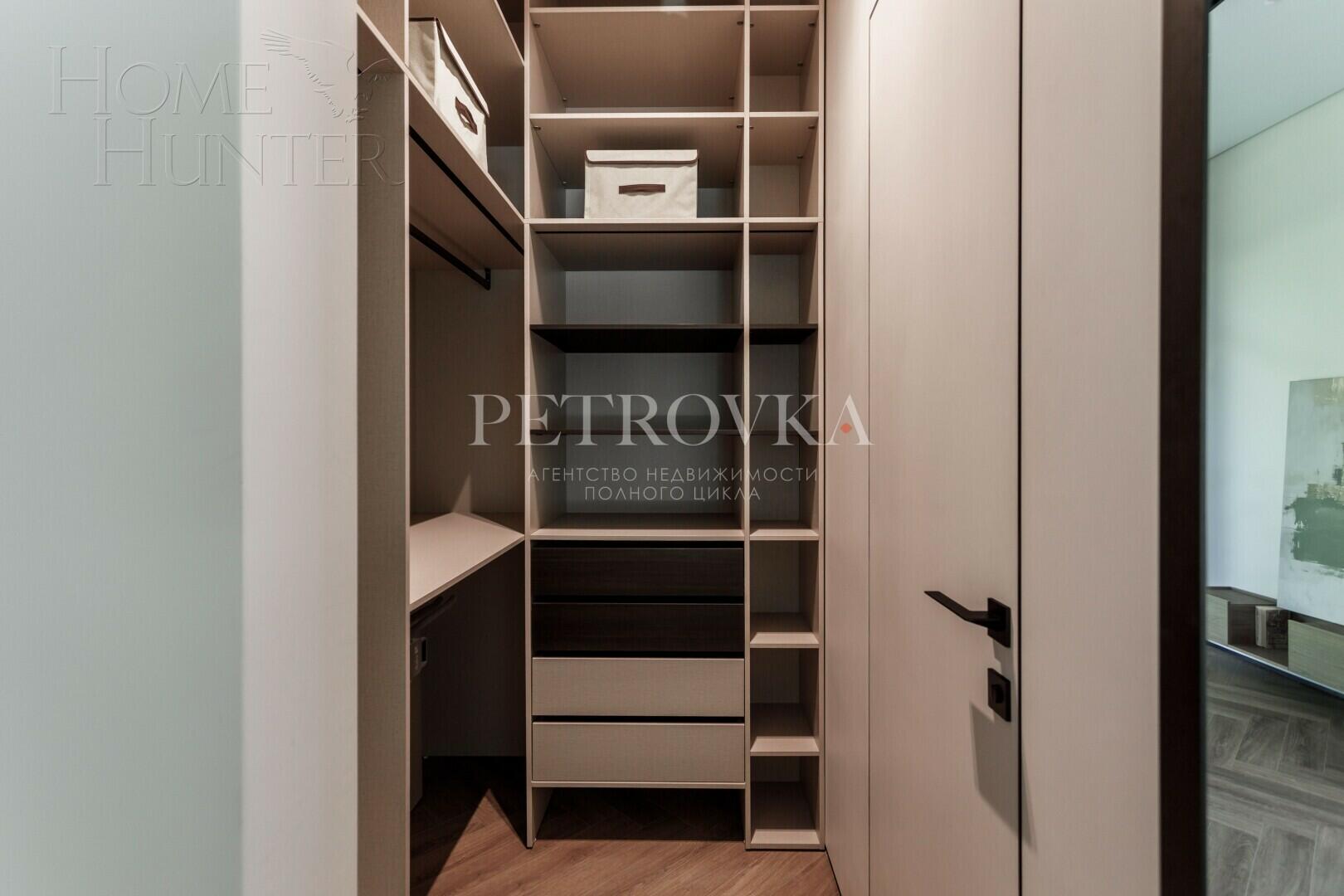 1-этажный коттедж 220 м² с отделкой