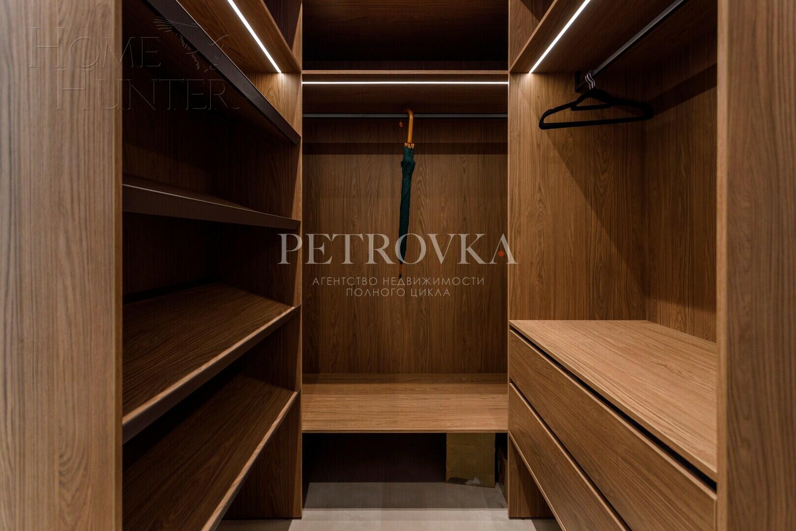 1-этажный коттедж 220 м² с отделкой