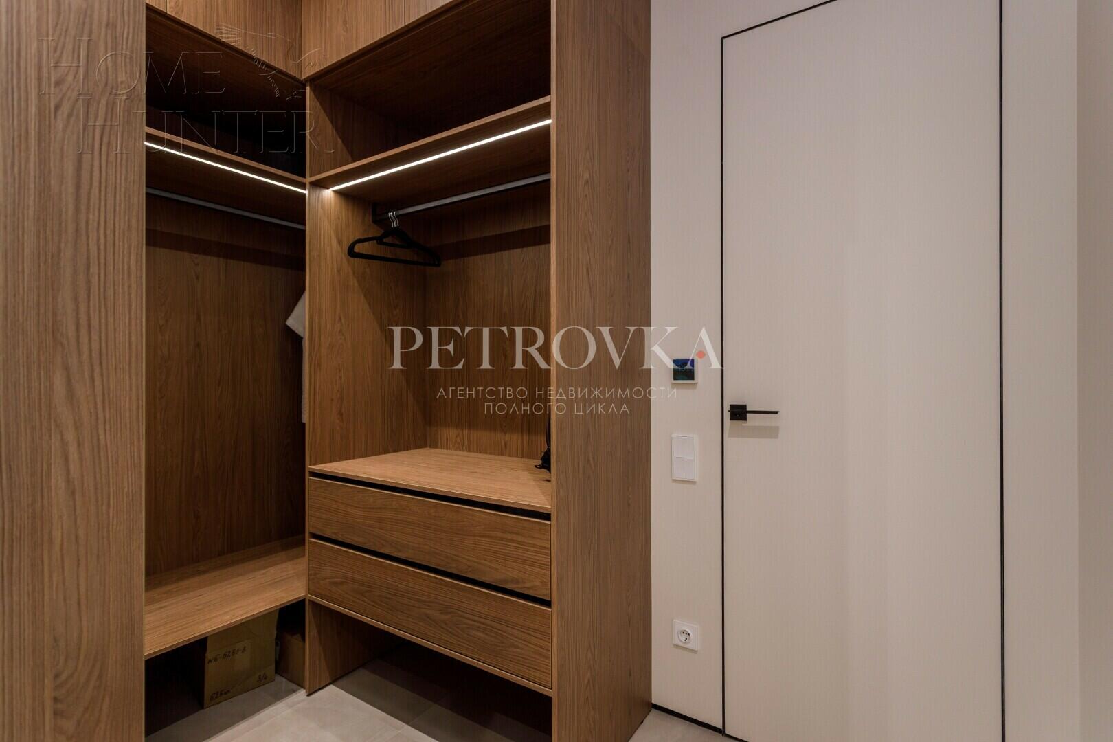 1-этажный коттедж 220 м² с отделкой