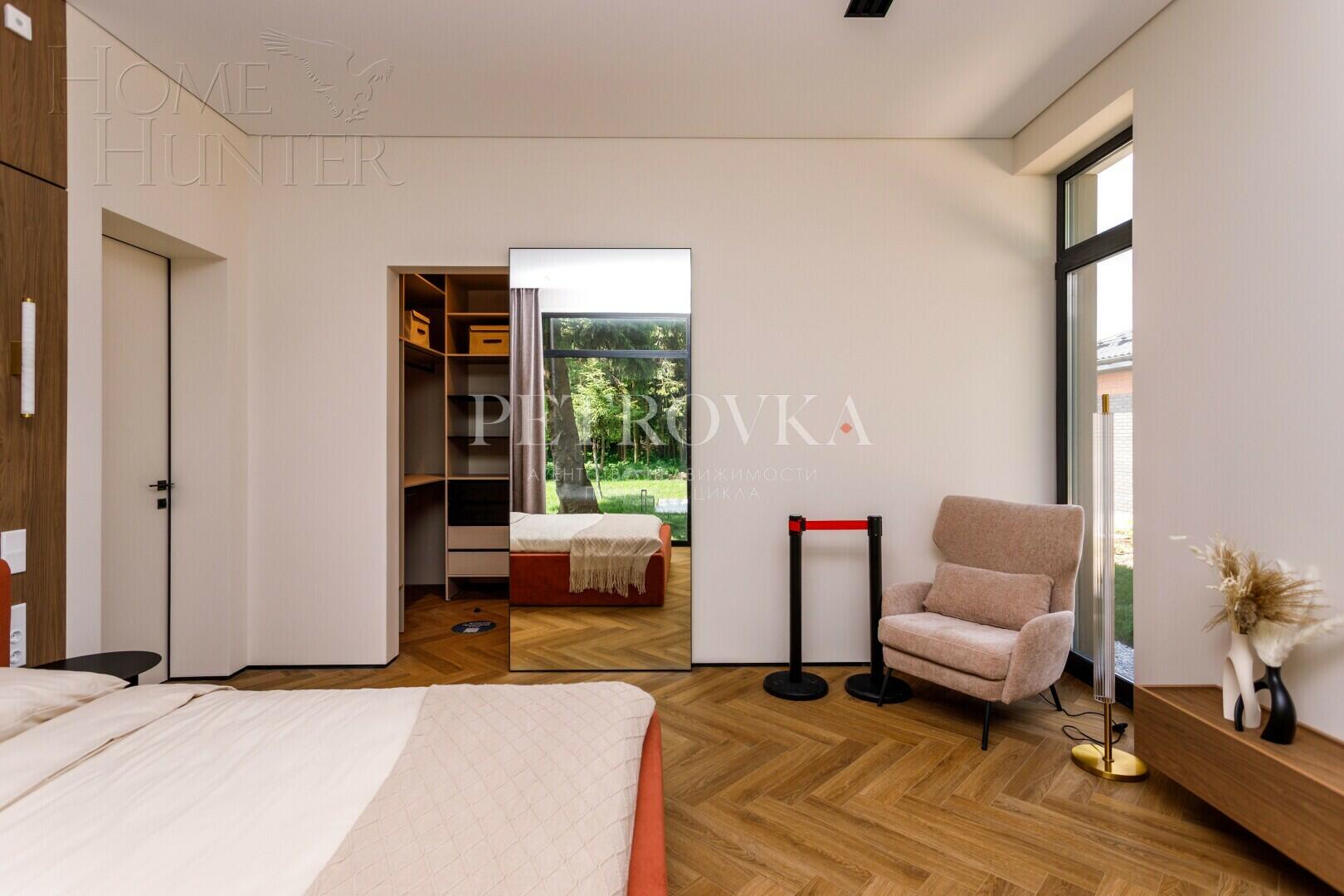 1-этажный коттедж 220 м² с отделкой