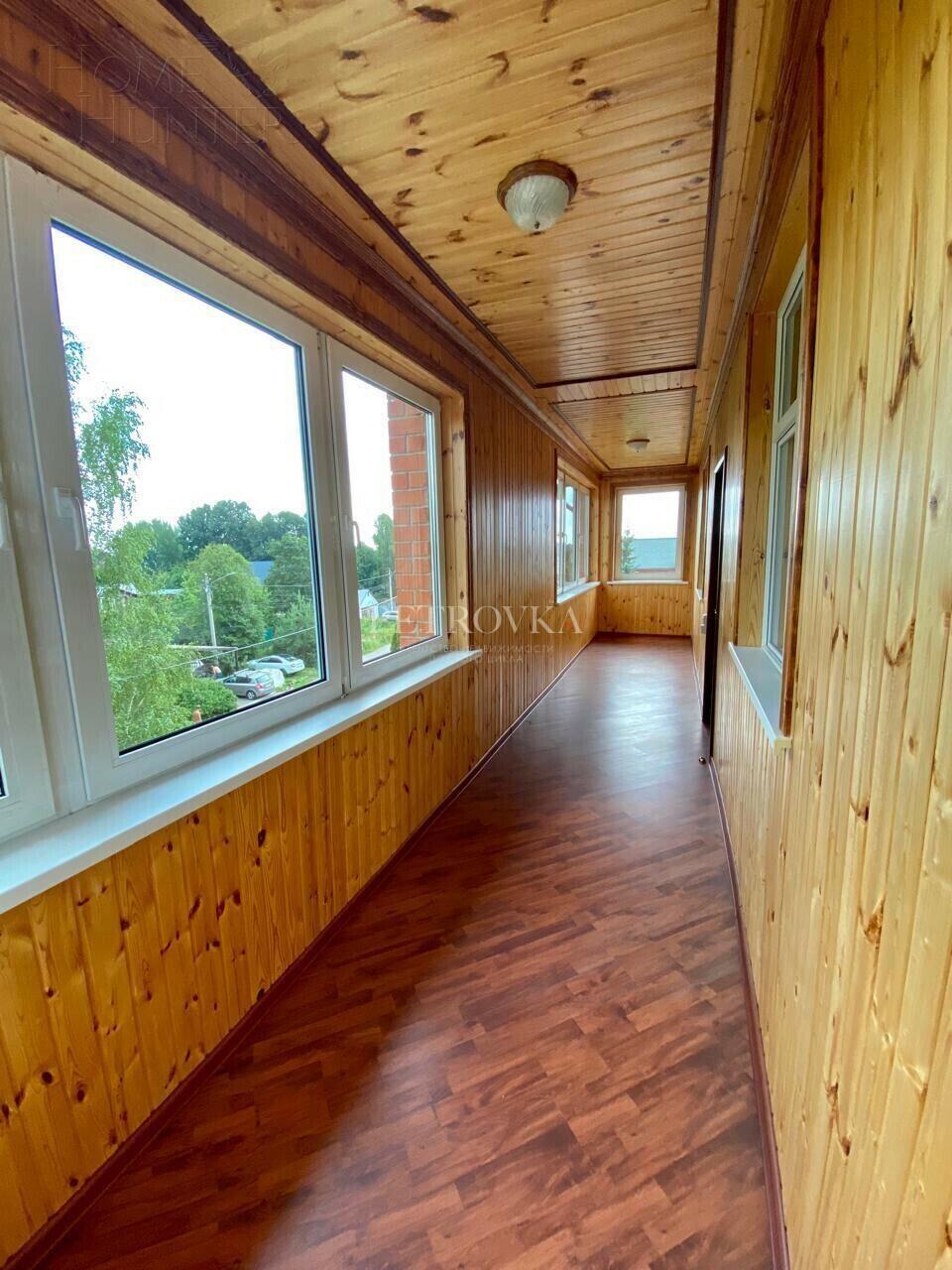 3-этажный коттедж 650 м² с отделкой