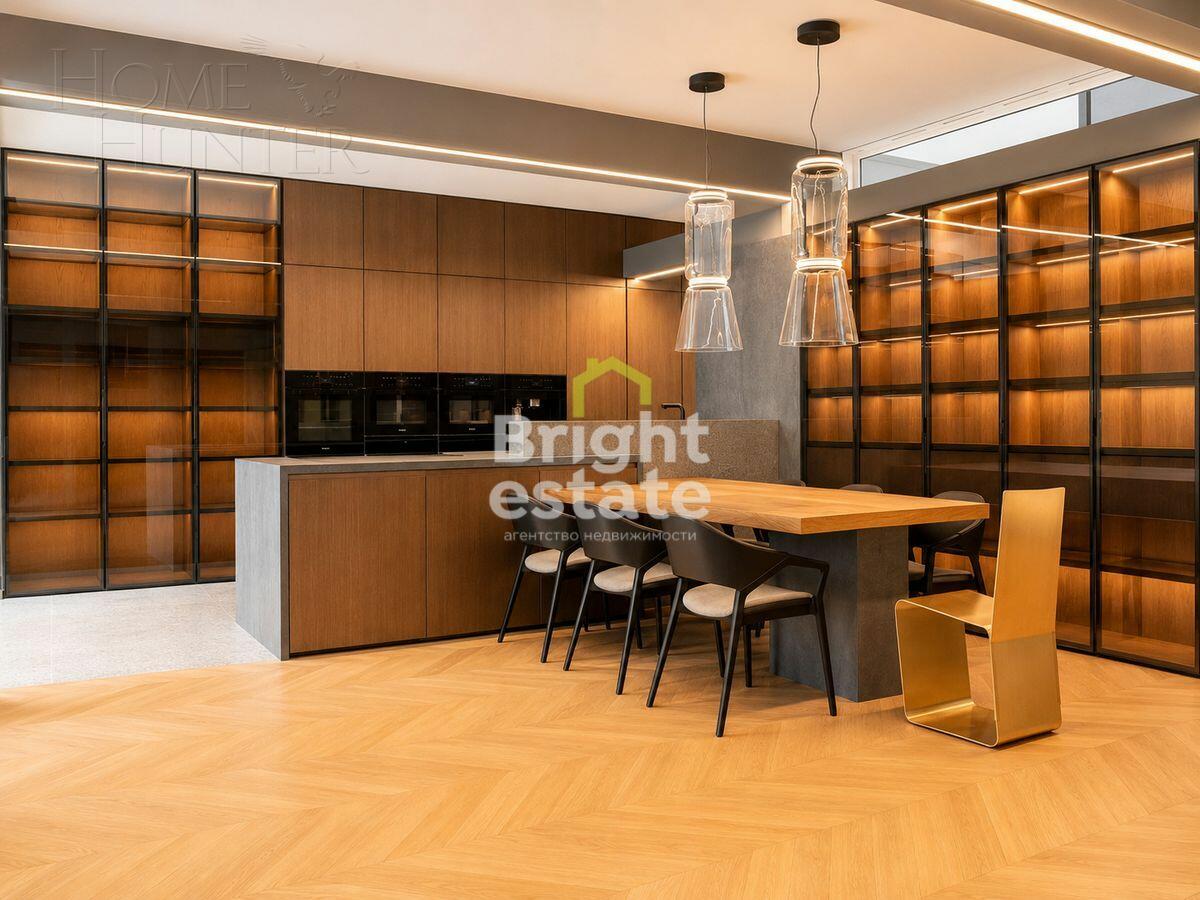 2-этажный коттедж 640 м² с отделкой