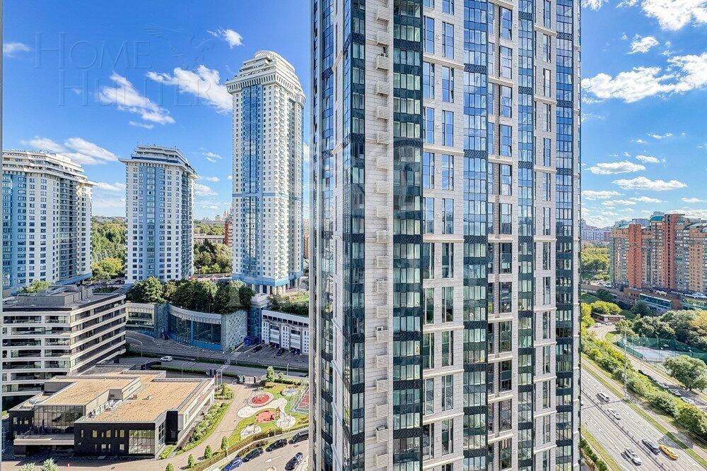 5-КОМН. КВАРТИРА С ОТДЕЛКОЙ 211 М² НА 18 ЭТАЖЕ